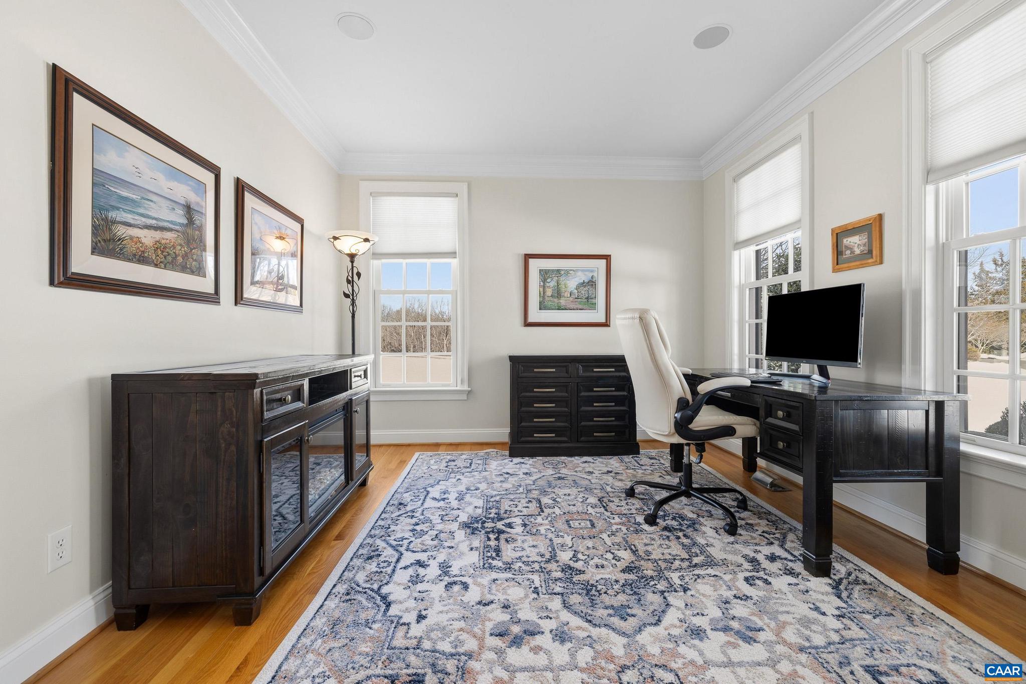 SUNRISE FARM - Residential