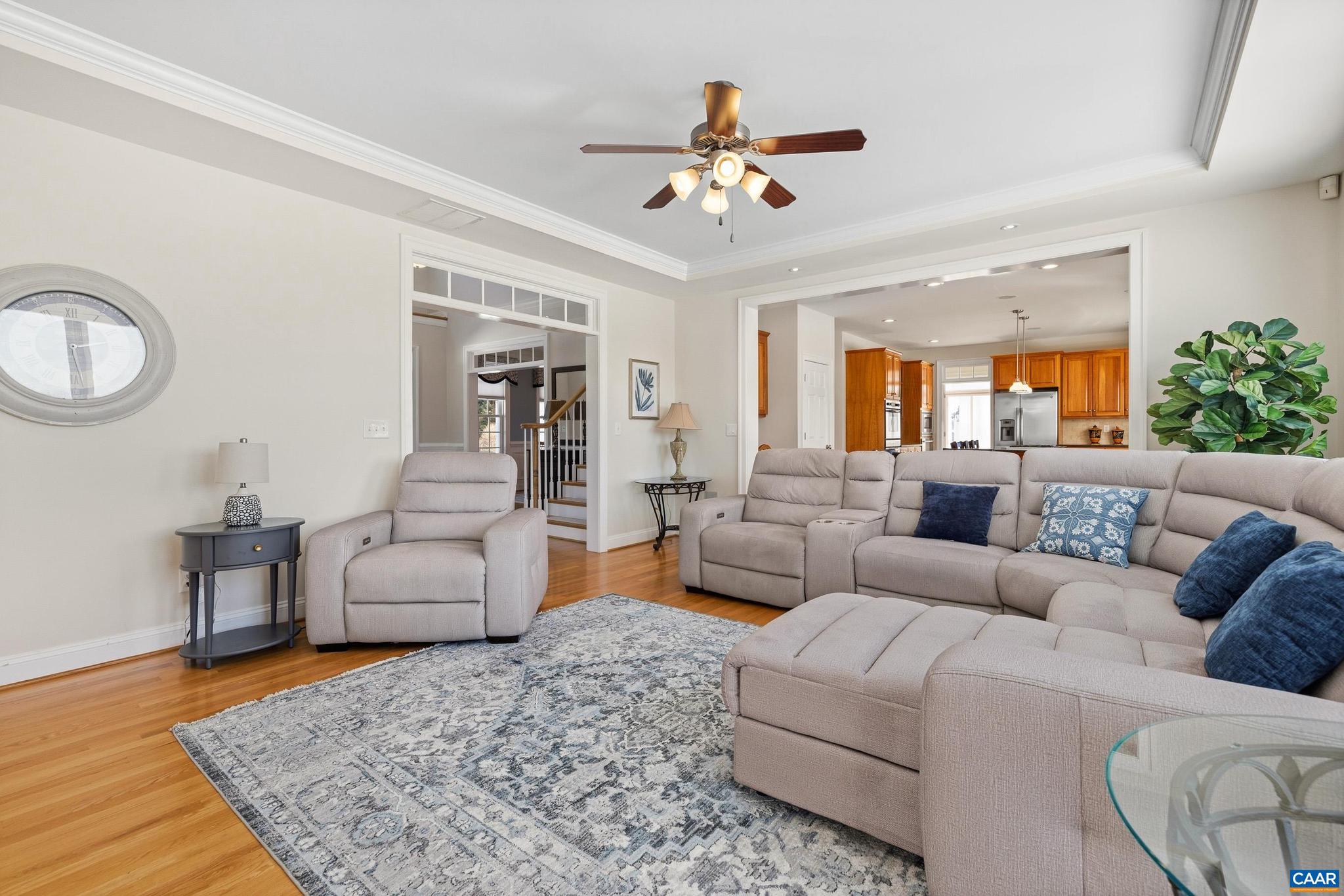 SUNRISE FARM - Residential