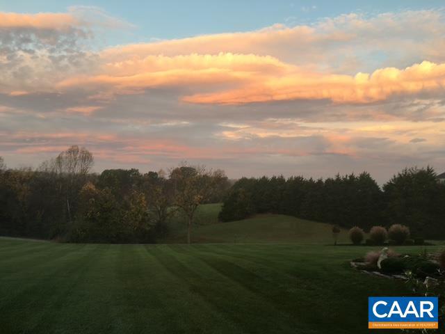 SUNRISE FARM - Residential