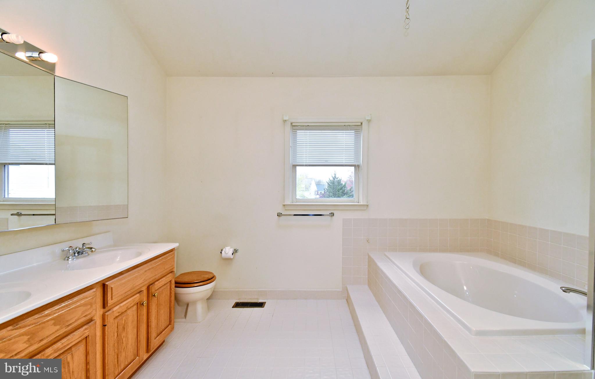 WINDING CREEK III - Residential