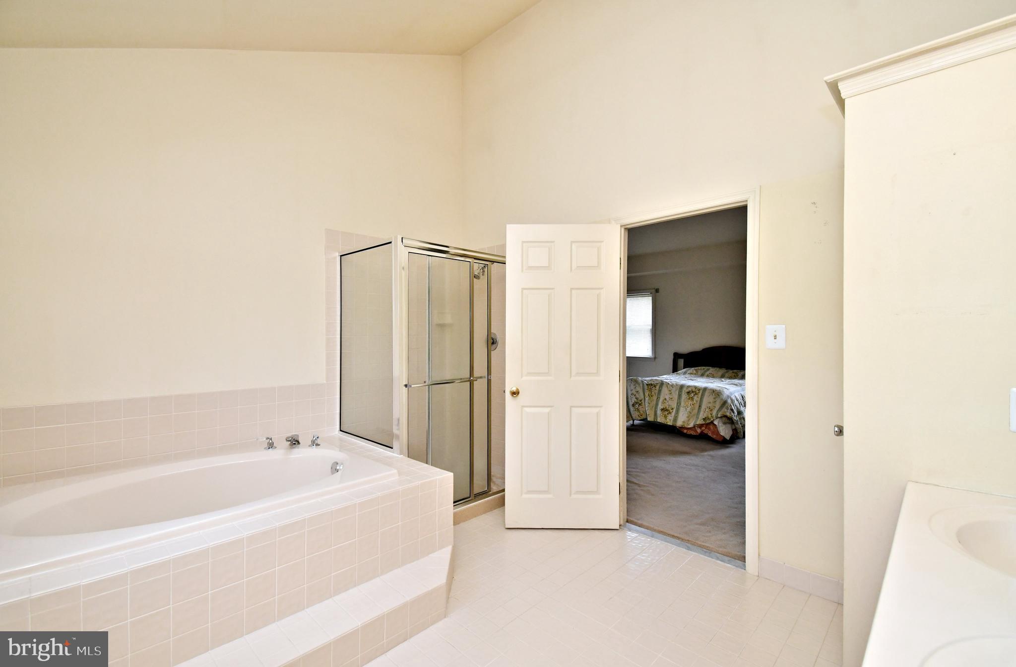 WINDING CREEK III - Residential