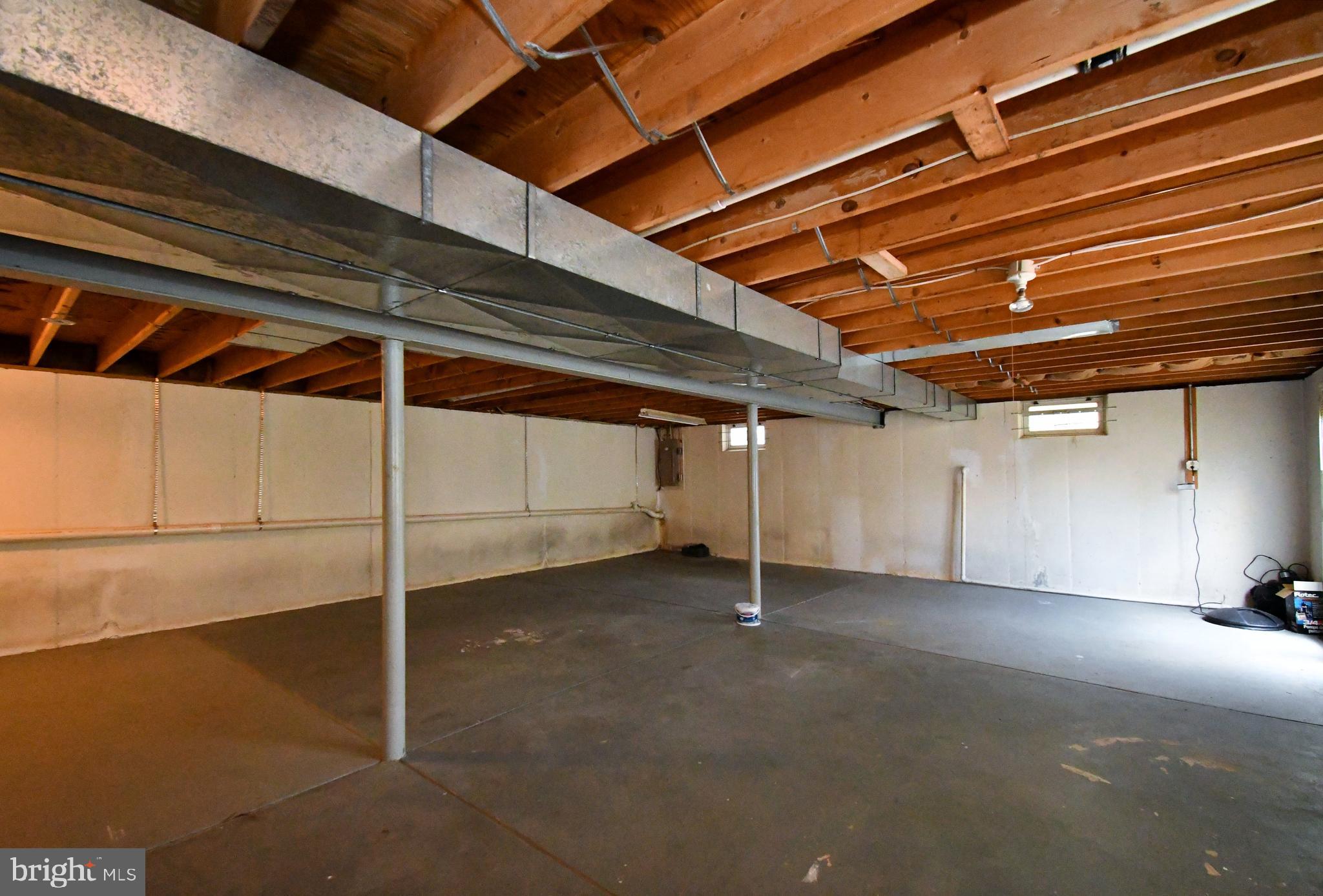 WINDING CREEK III - Residential