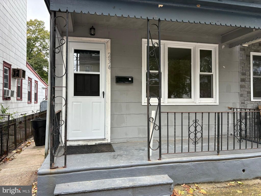 Photo of 234 Franklin Street, BRISTOL, PA 19007 (MLS # PABU2107604)