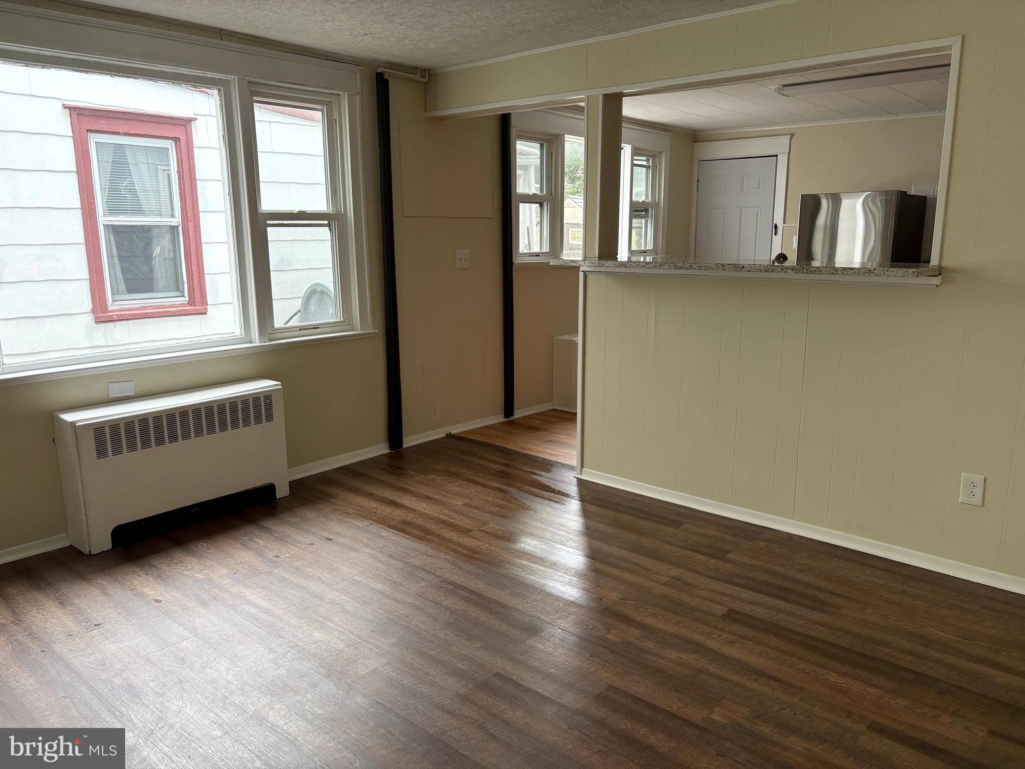 BRISTOL - Residential Lease