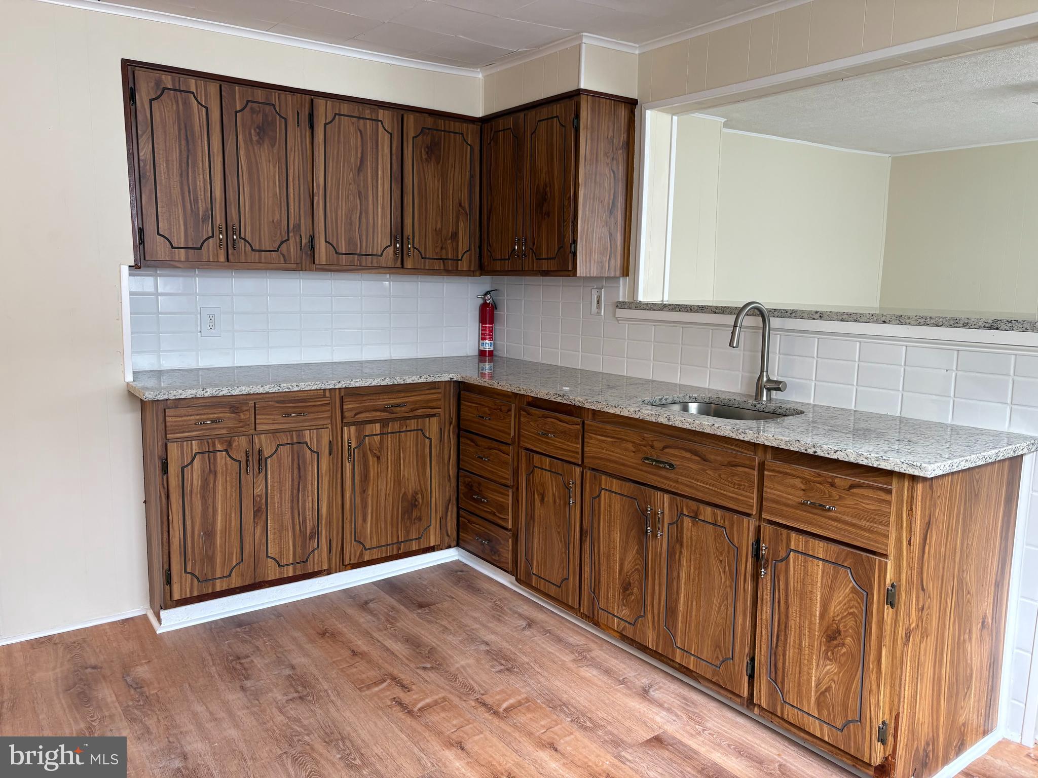 BRISTOL - Residential Lease