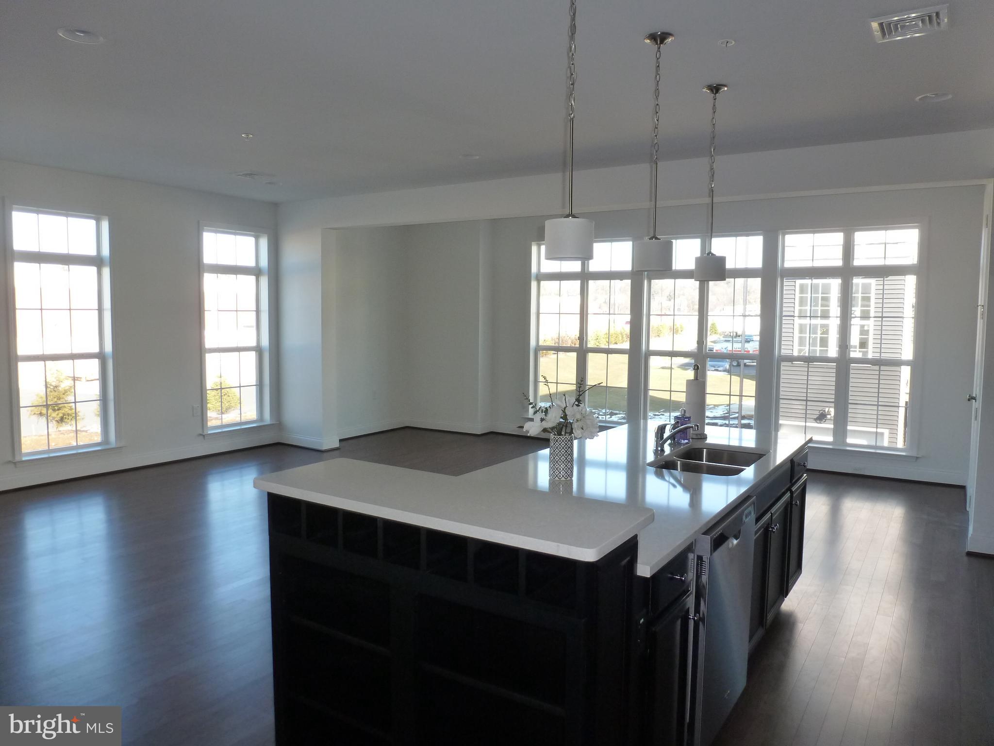 BELMONT - Residential Lease