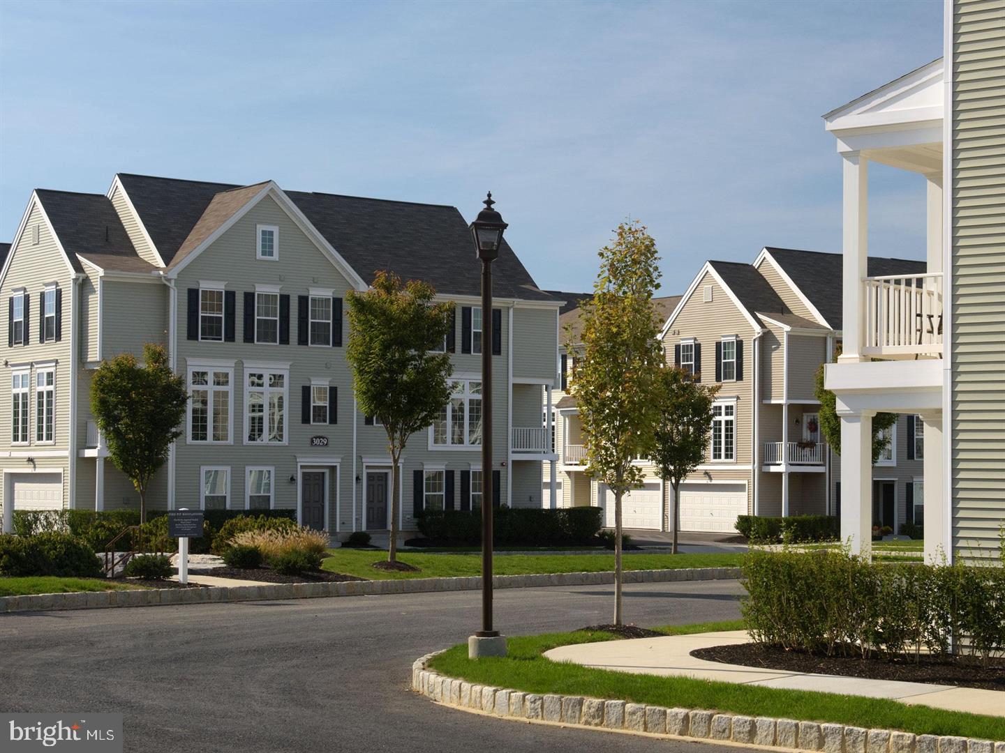 BELMONT - Residential Lease