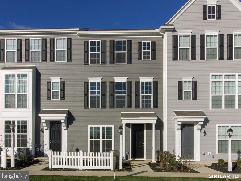 BELMONT - Residential Lease