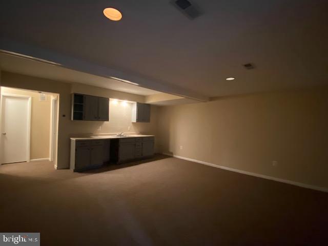 GUNNERS LAKE VILLAGE - Residential Lease