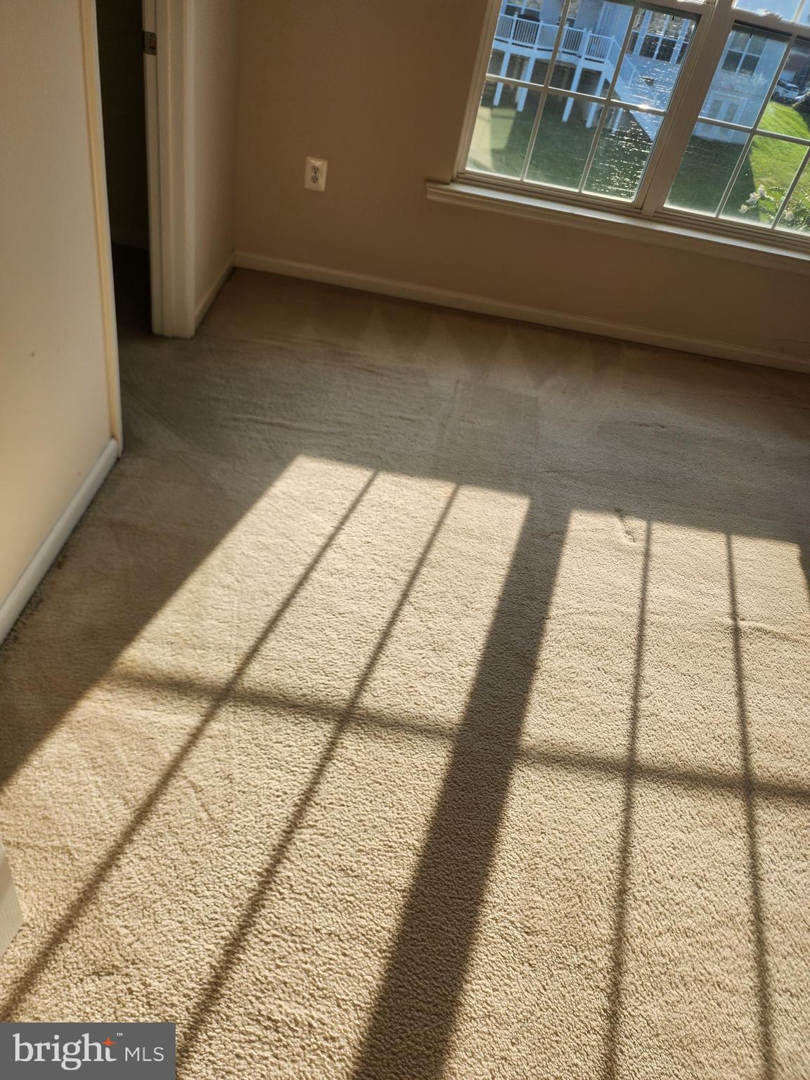 EQUESTRIAN ESTATES - Residential