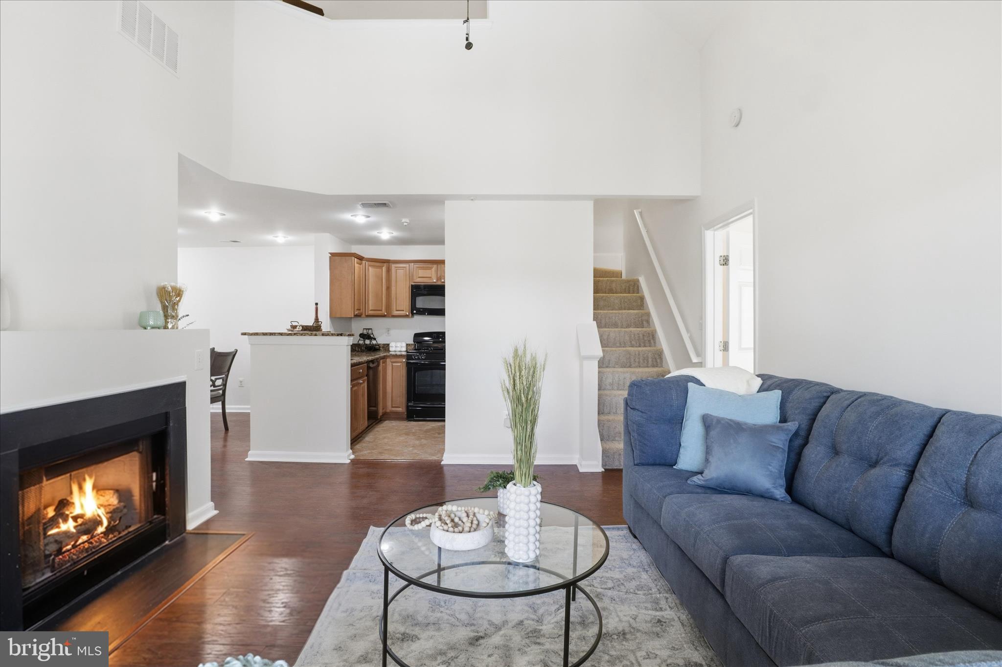 SUMMERHOUSE CONDO - Residential