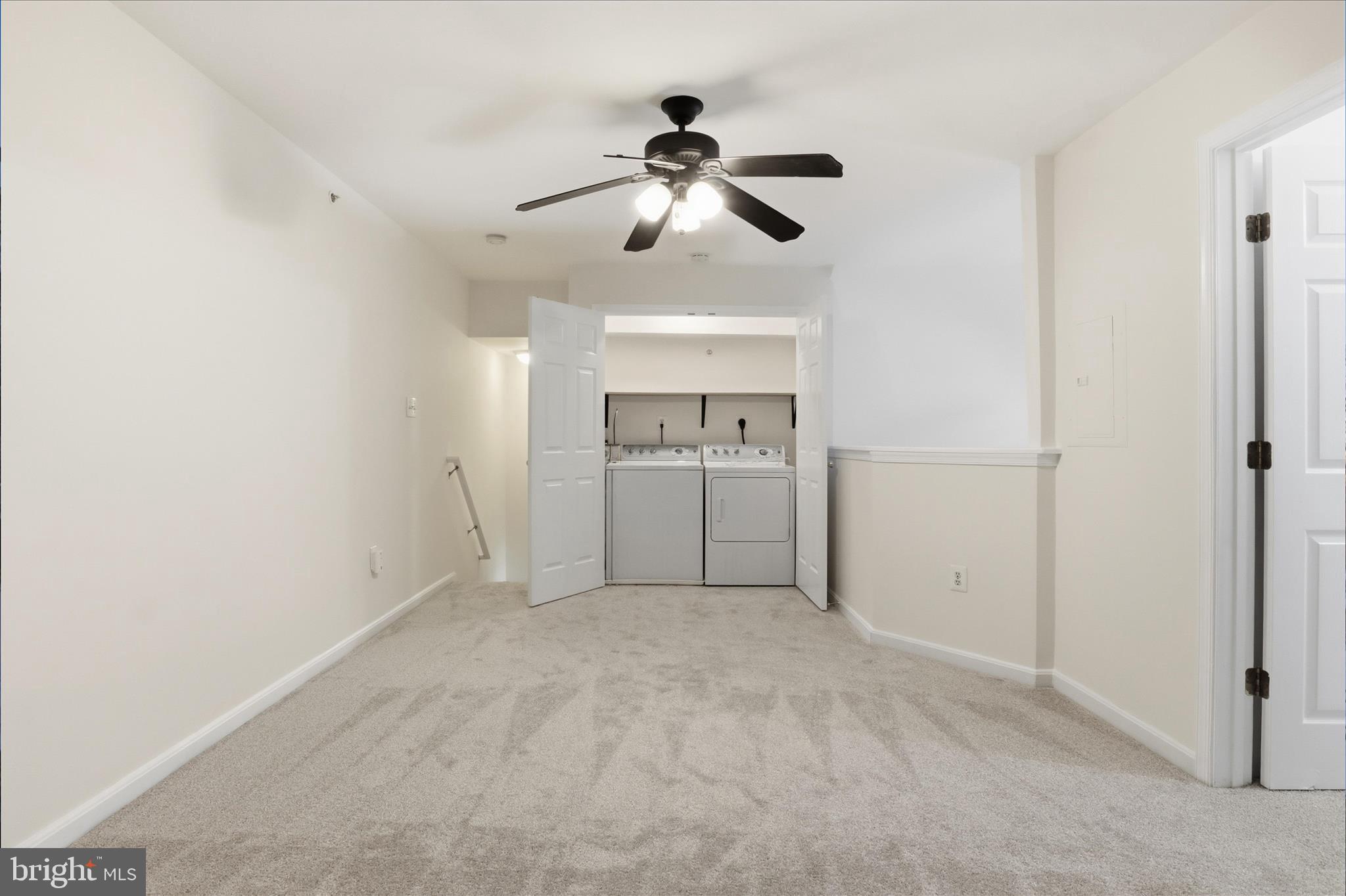 SUMMERHOUSE CONDO - Residential