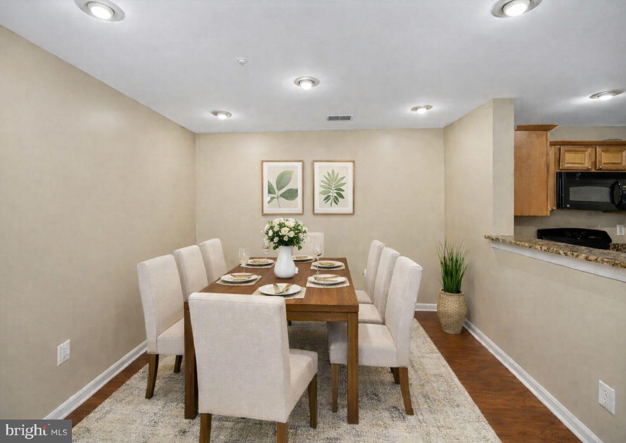 1067 GARDENVIEW LOOP 302