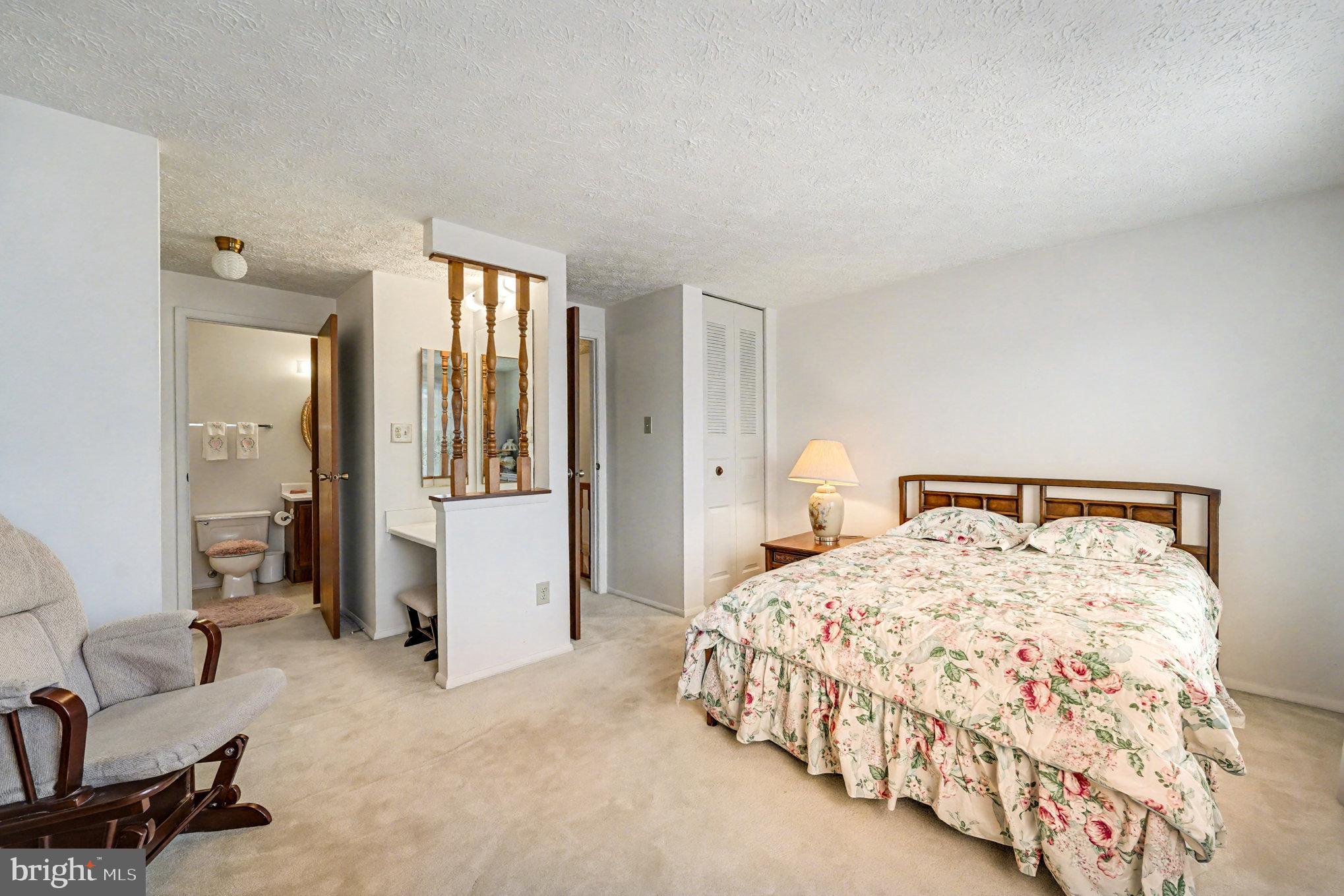 NEWINGTON FOREST - Residential