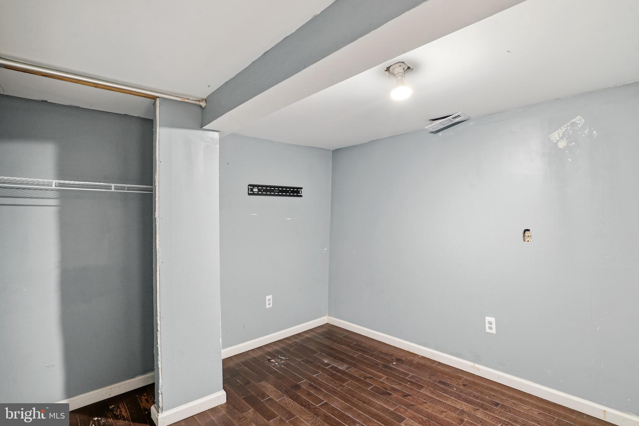 MARLBORO - Residential