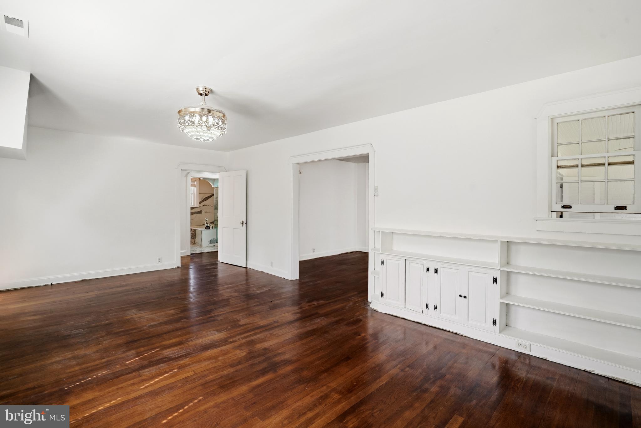 MARLBORO - Residential