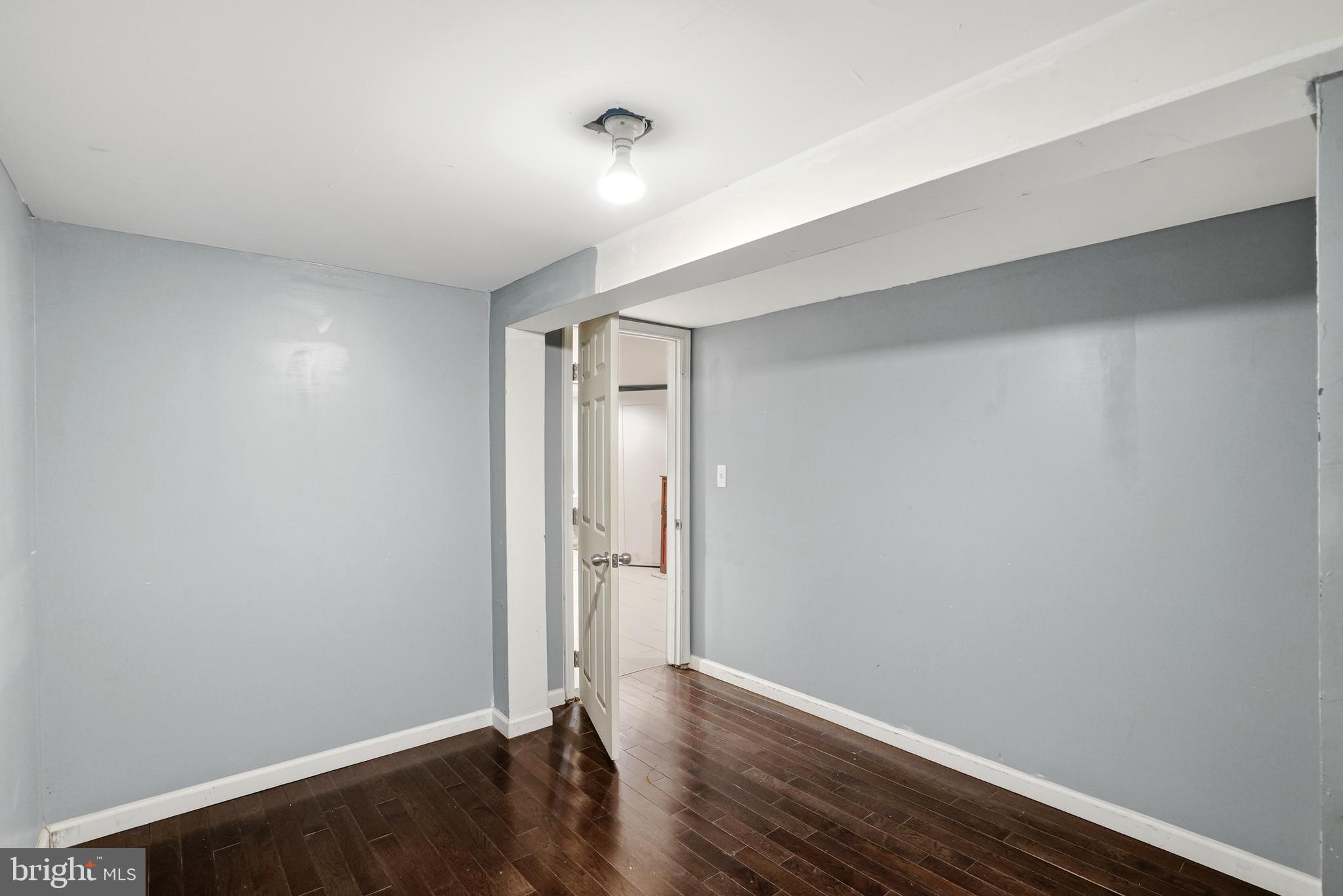 MARLBORO - Residential