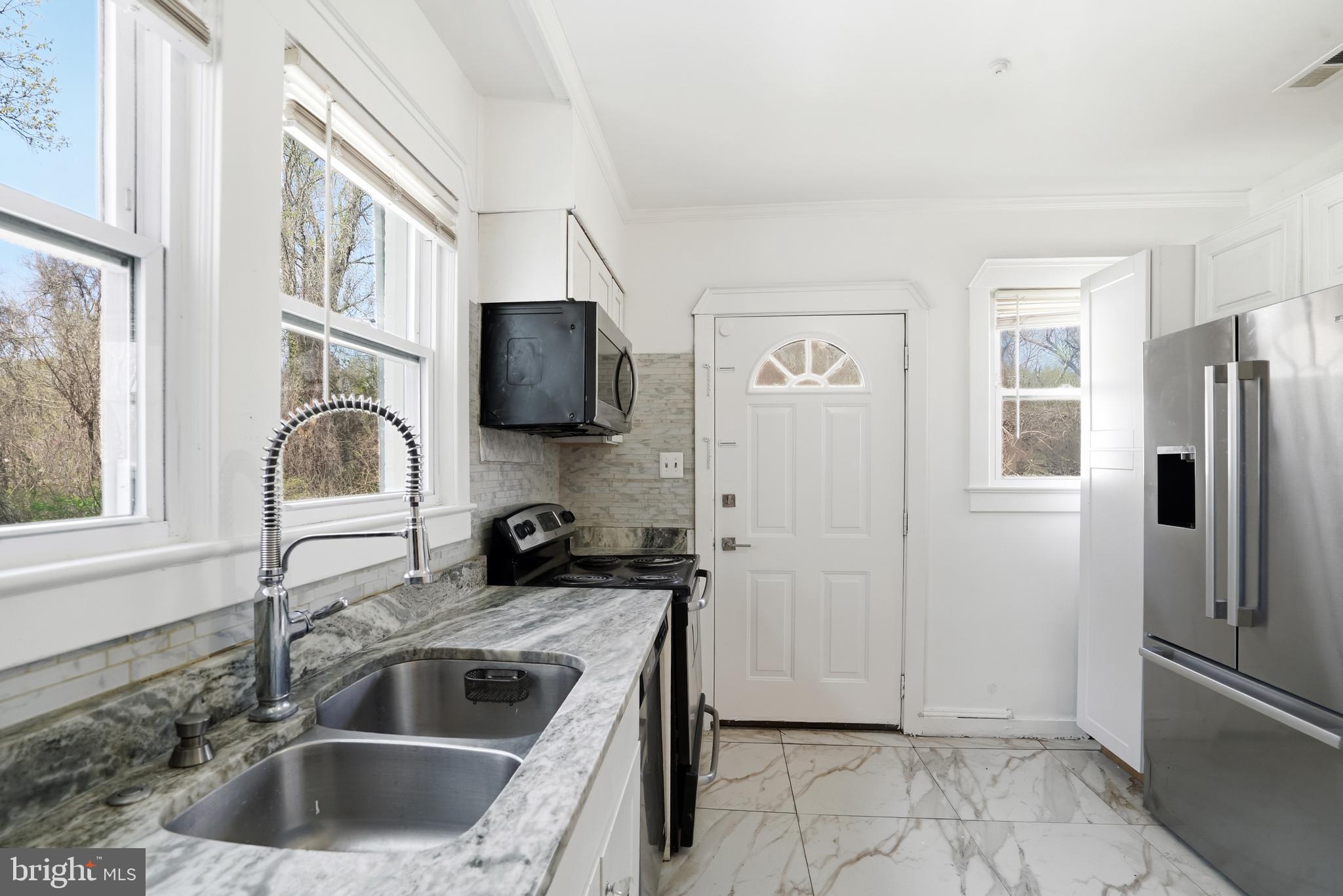 MARLBORO - Residential