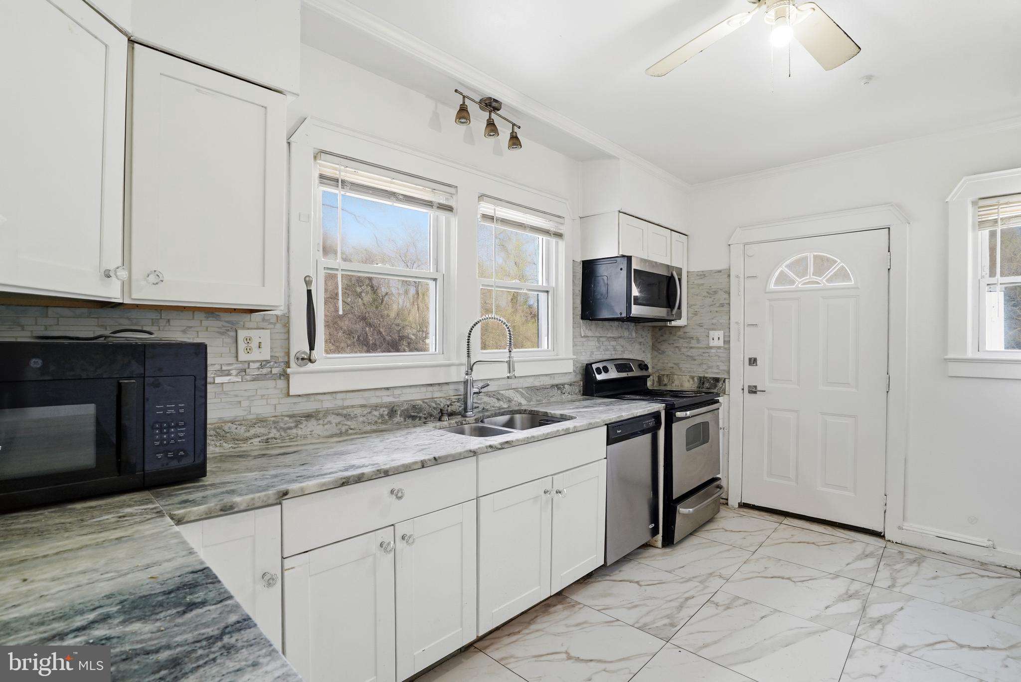 MARLBORO - Residential