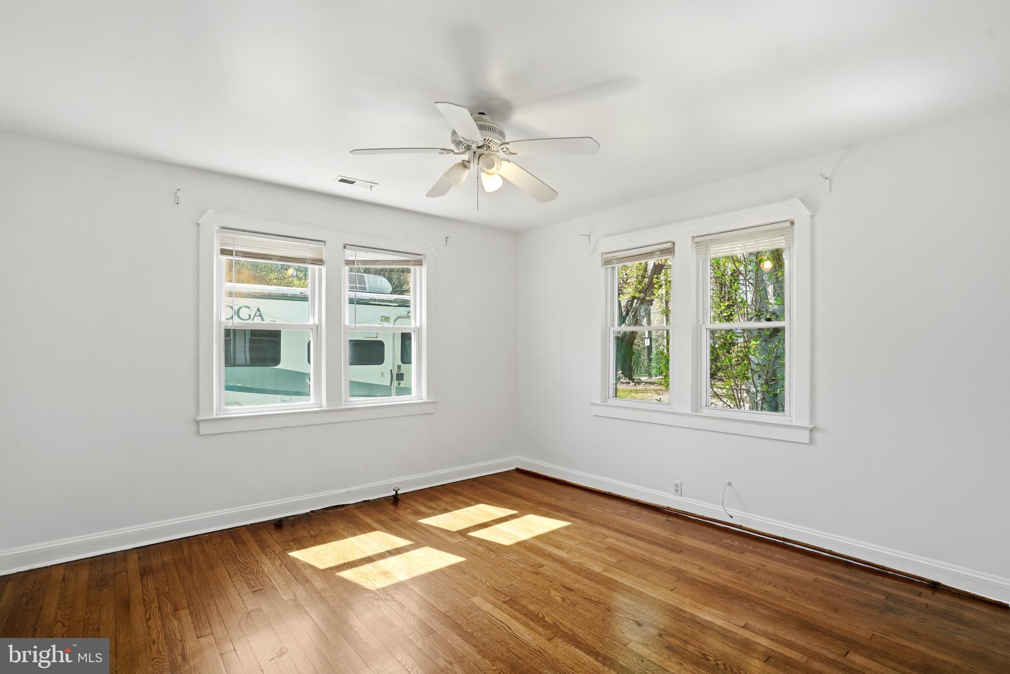 MARLBORO - Residential