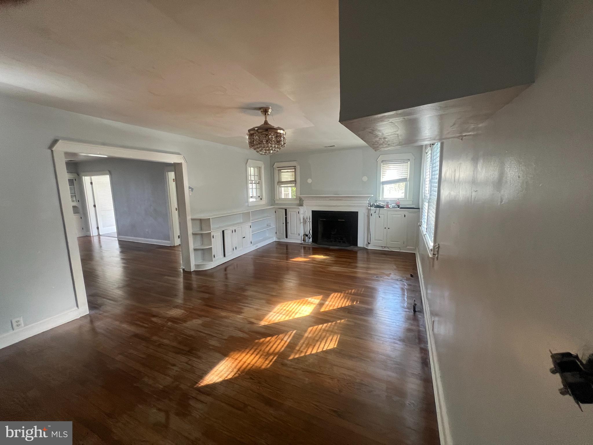 MARLBORO - Residential