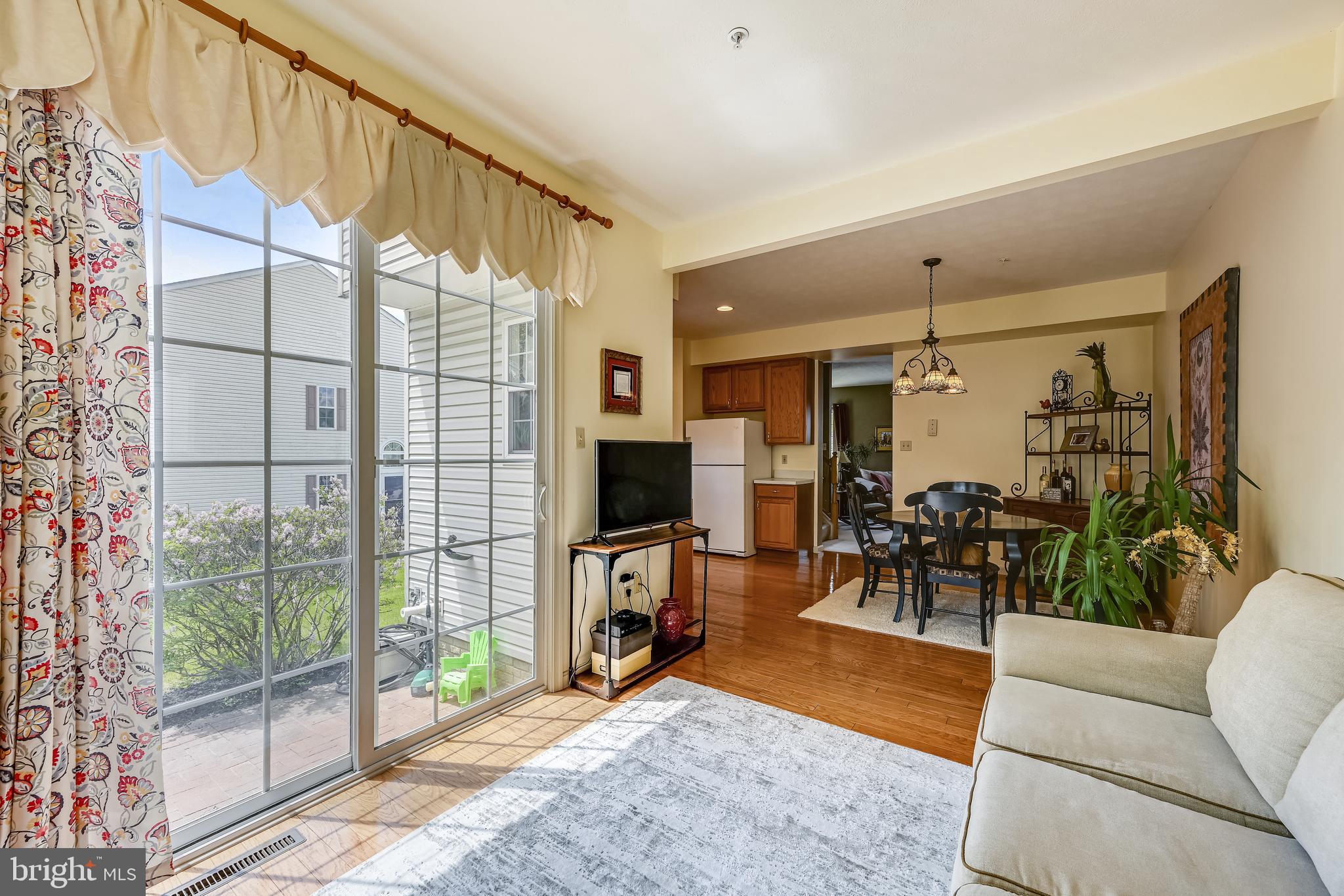 FURNACE HILLS - Residential