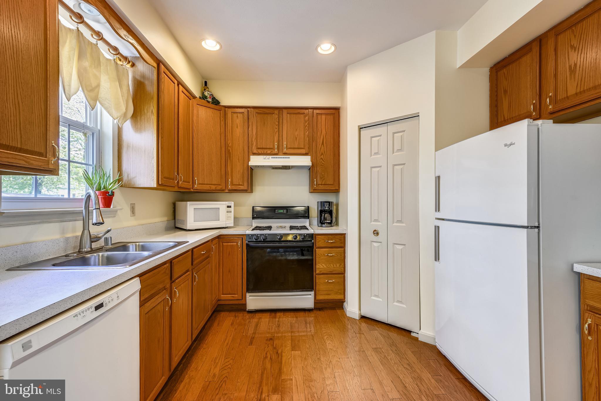 FURNACE HILLS - Residential