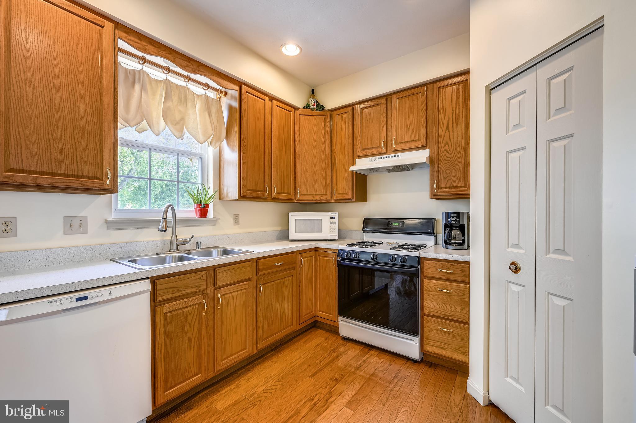 FURNACE HILLS - Residential