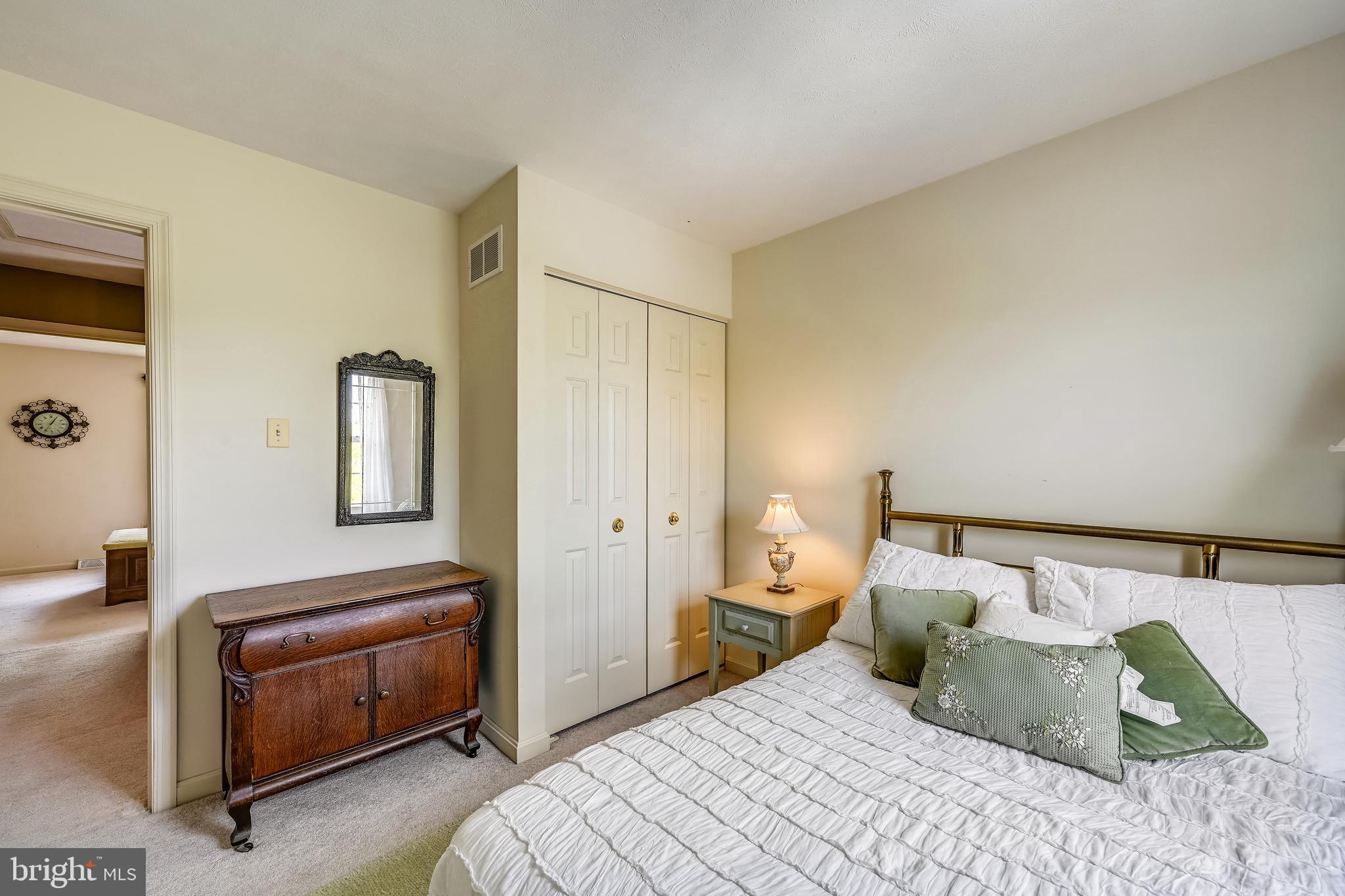 FURNACE HILLS - Residential