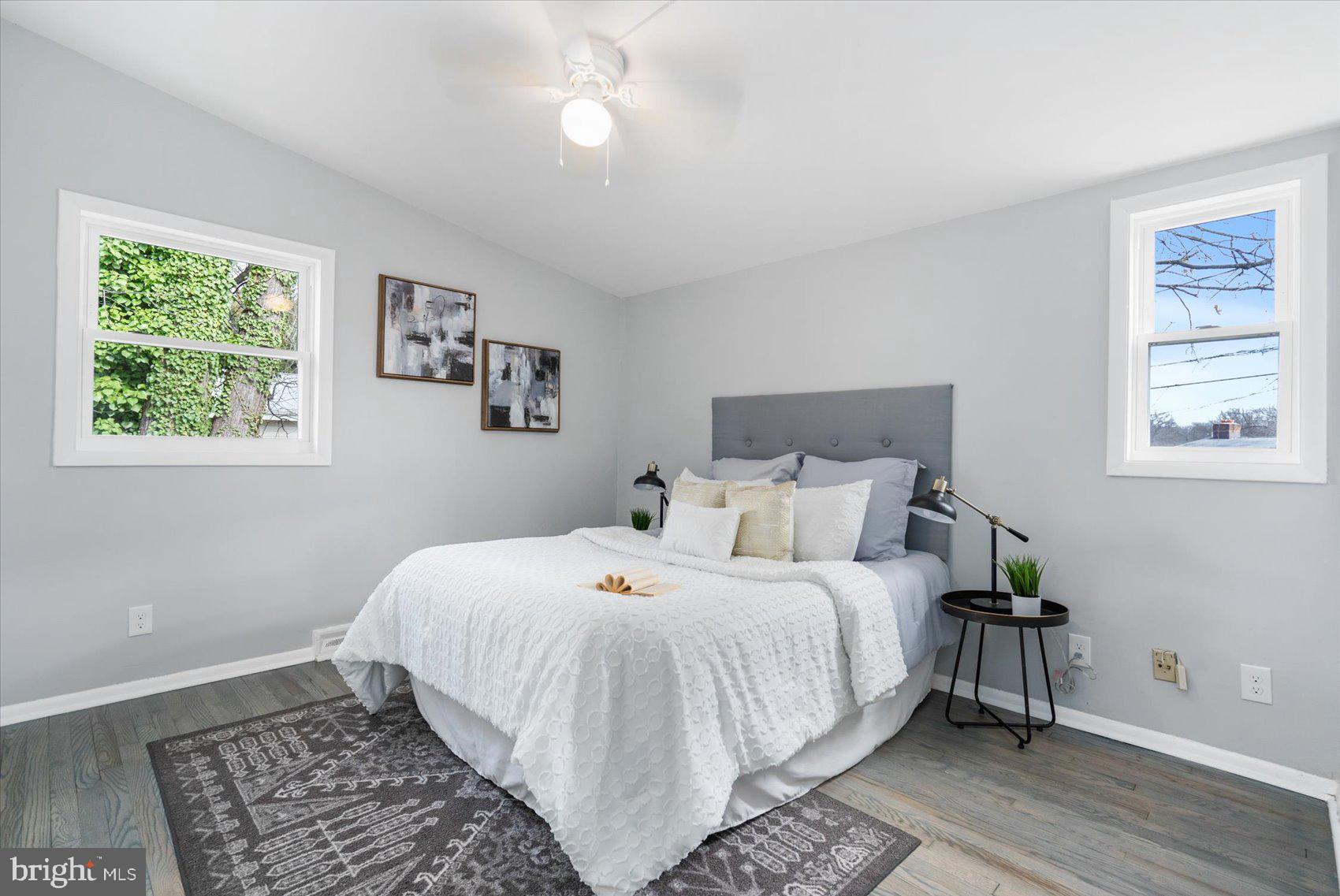 1005 PARKVALLEY COURT