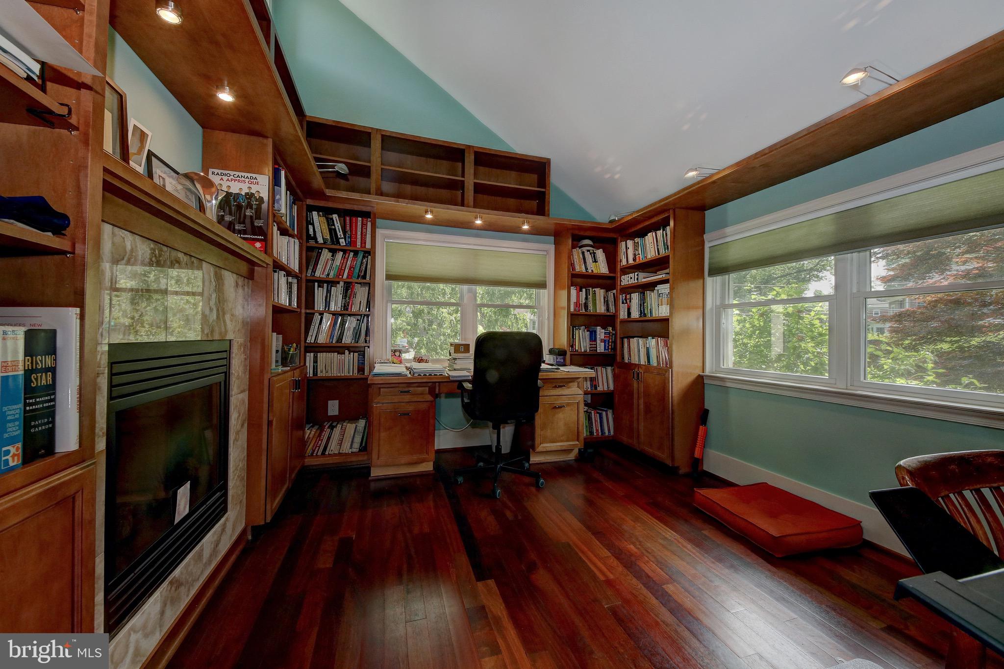 SPRINGFIELD - Residential Lease