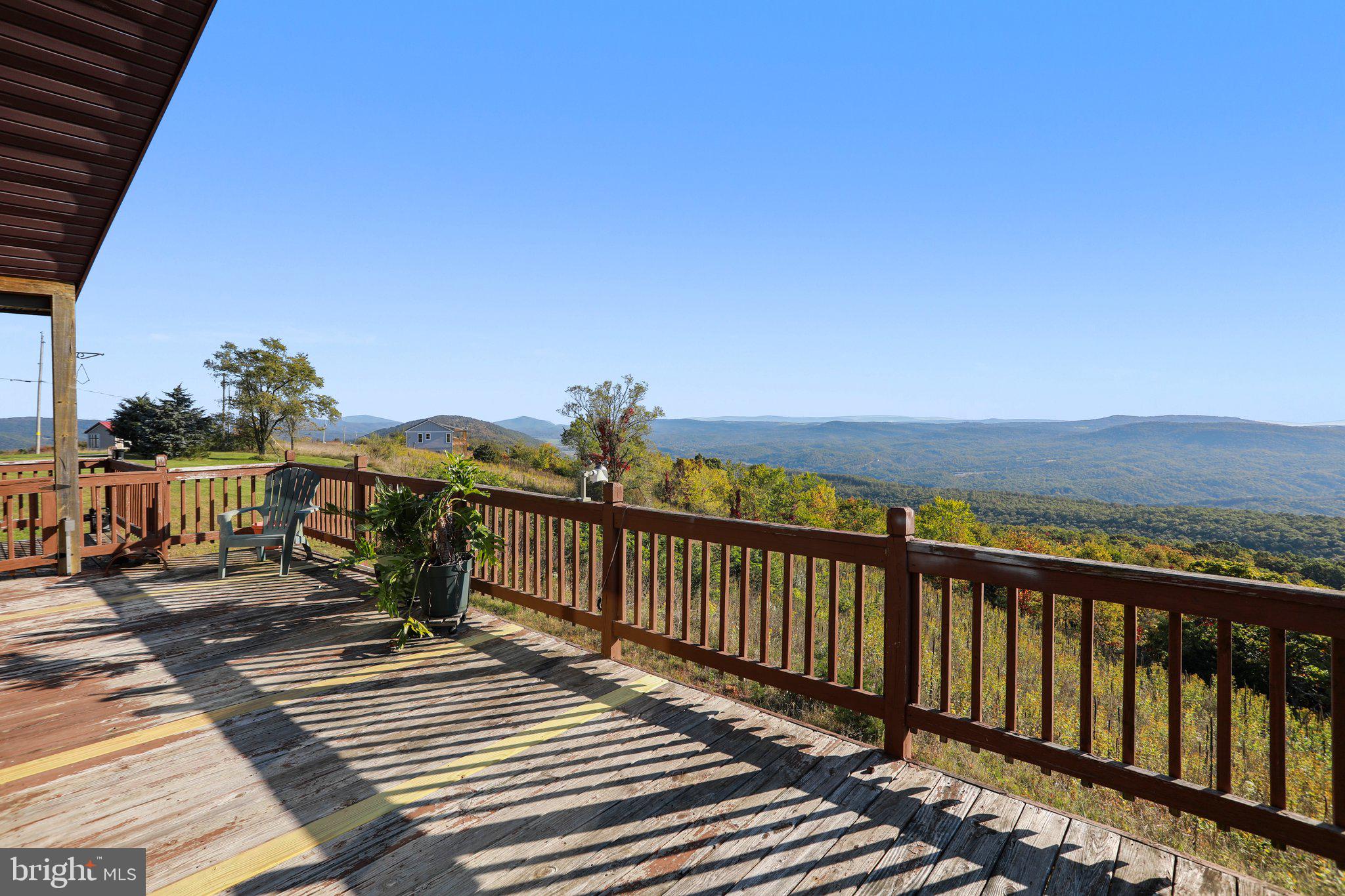 APPLEFIELDS OF HEAVEN - Residential