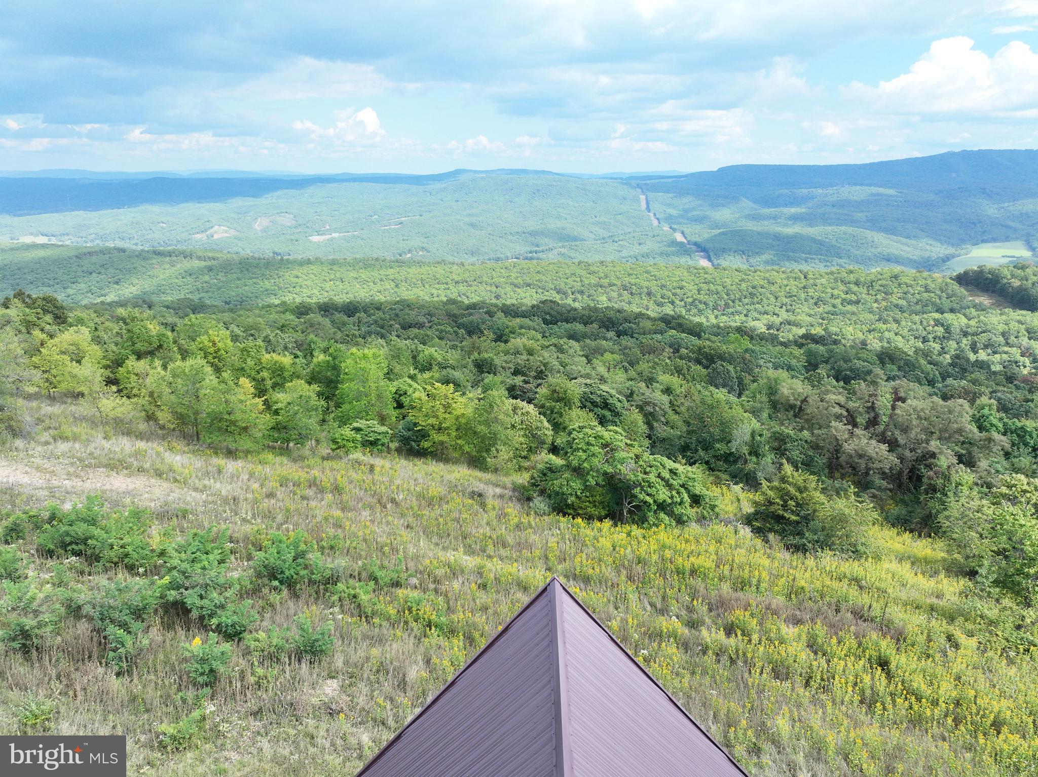 APPLEFIELDS OF HEAVEN - Residential