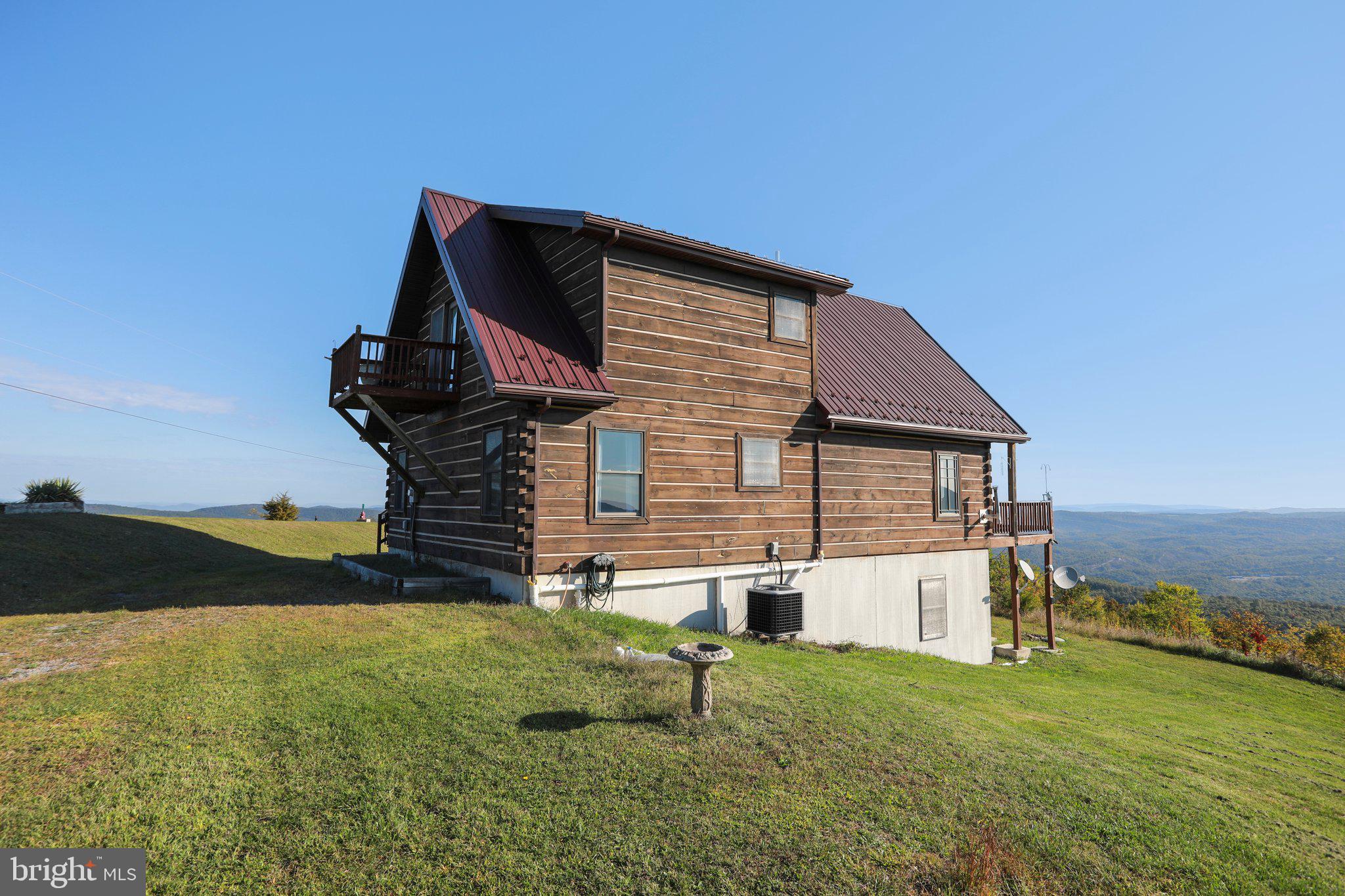 APPLEFIELDS OF HEAVEN - Residential