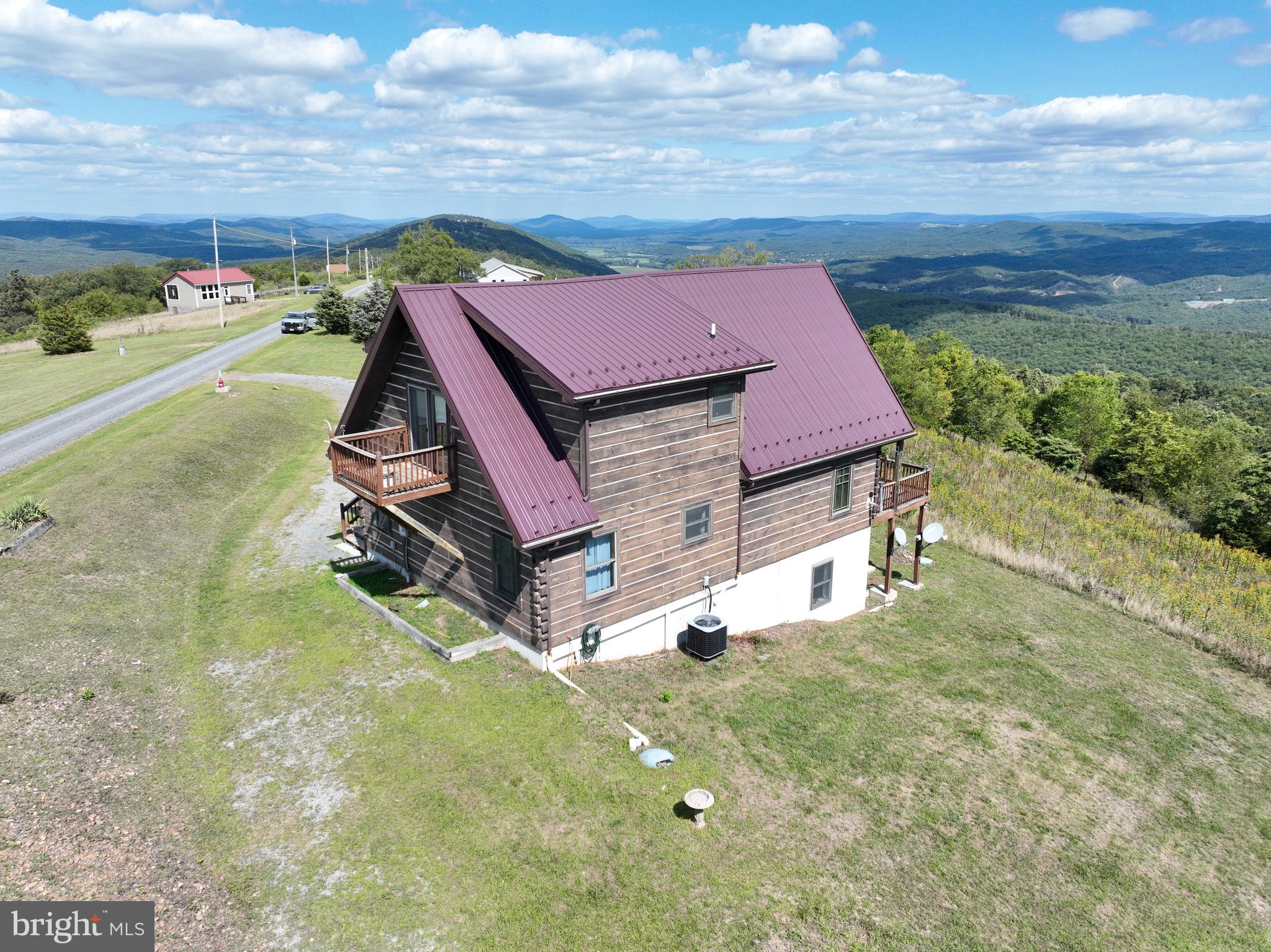 APPLEFIELDS OF HEAVEN - Residential