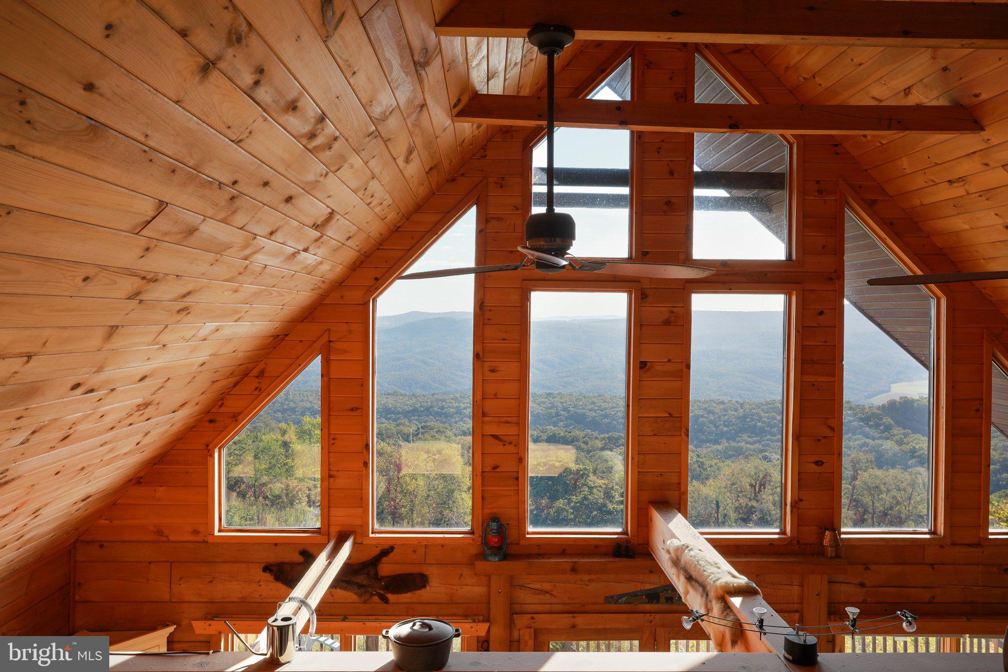 APPLEFIELDS OF HEAVEN - Residential