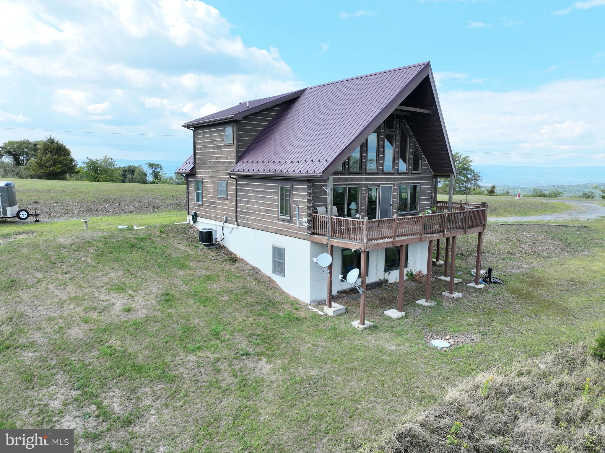 APPLEFIELDS OF HEAVEN - Residential