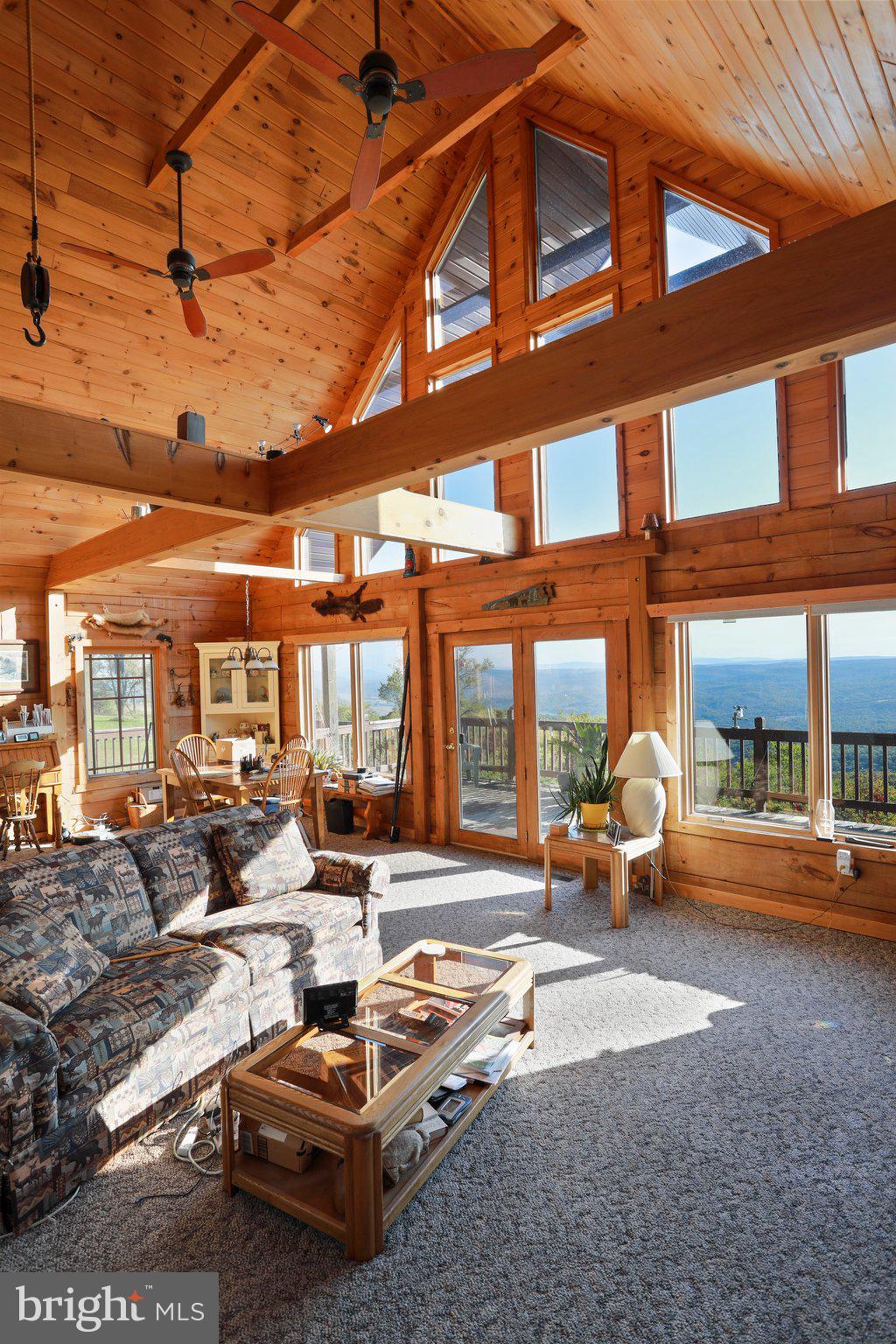 APPLEFIELDS OF HEAVEN - Residential