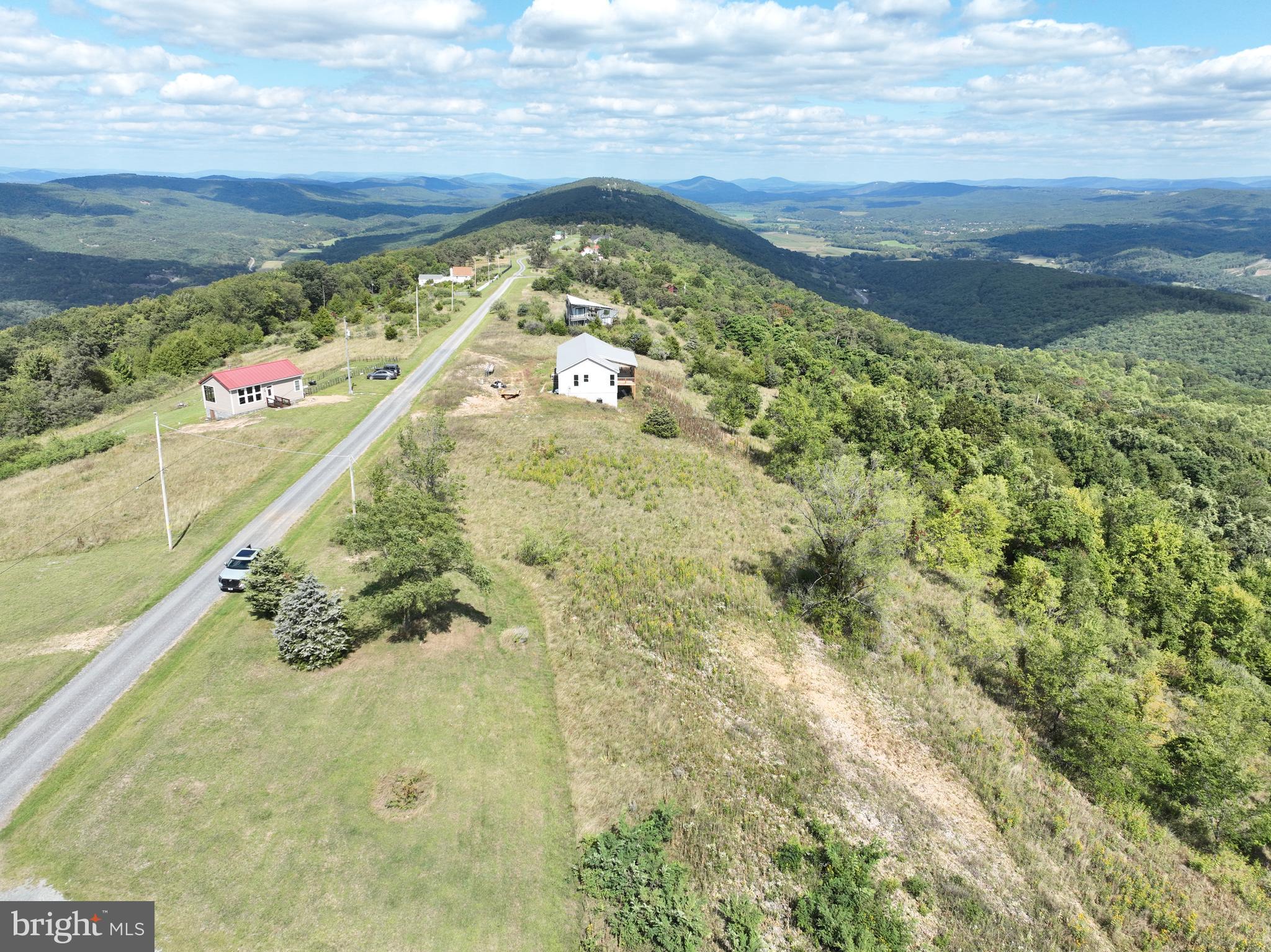 APPLEFIELDS OF HEAVEN - Residential