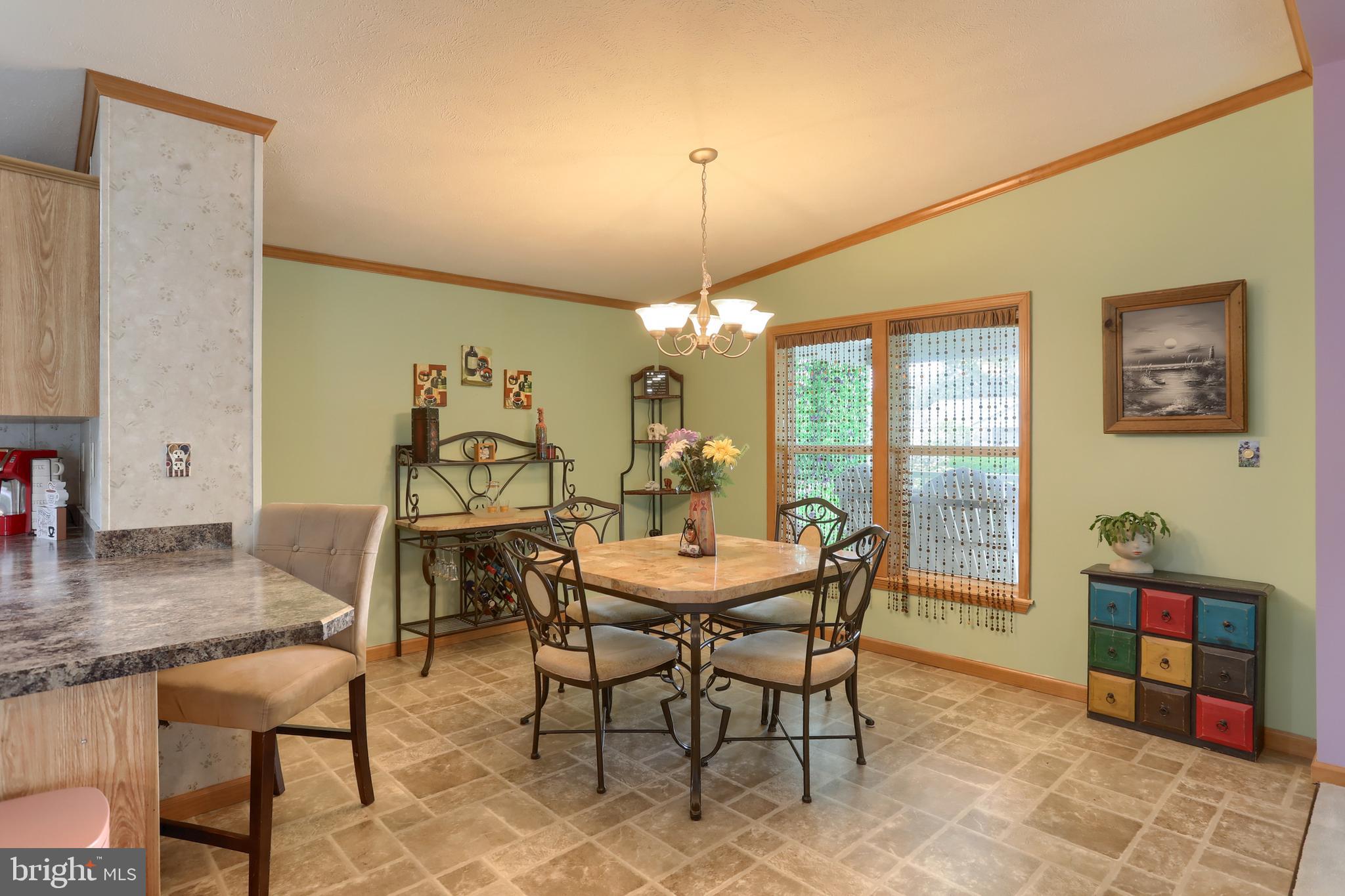 STONE HILL VILLAGE - Residential