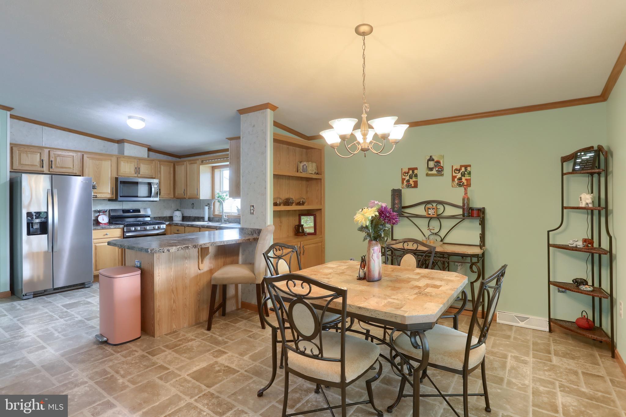 STONE HILL VILLAGE - Residential