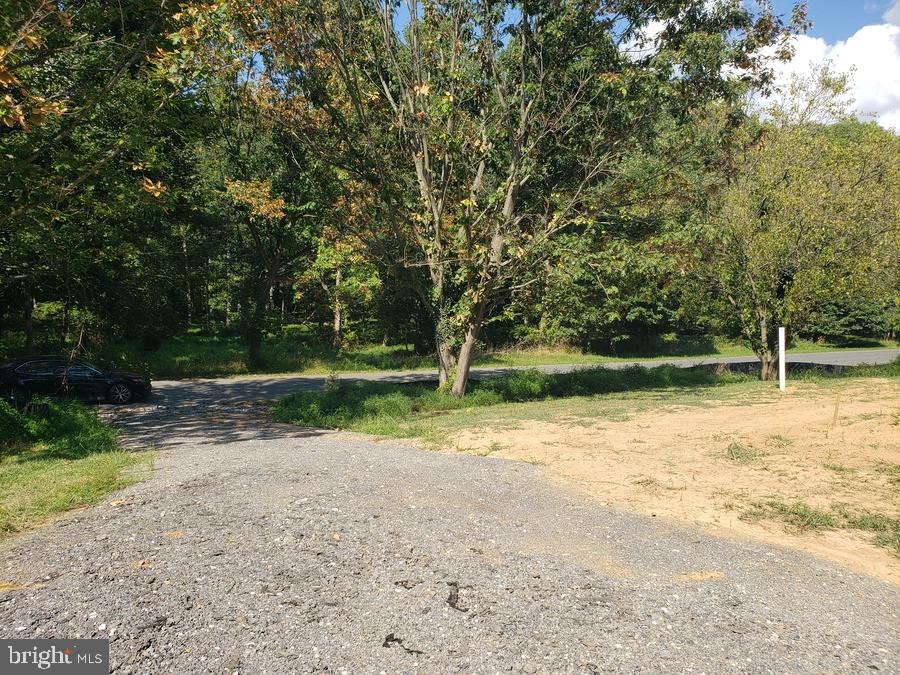 HARLESS MANOR - Residential