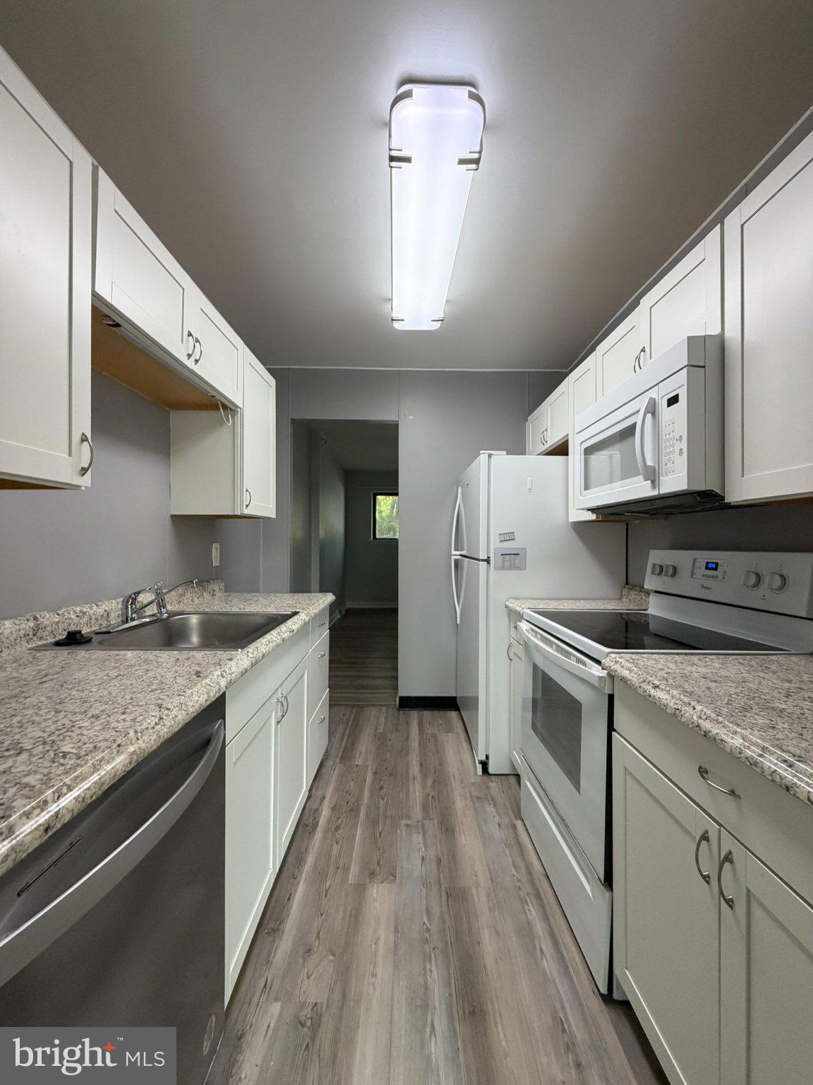 1108 BLAIR COURT