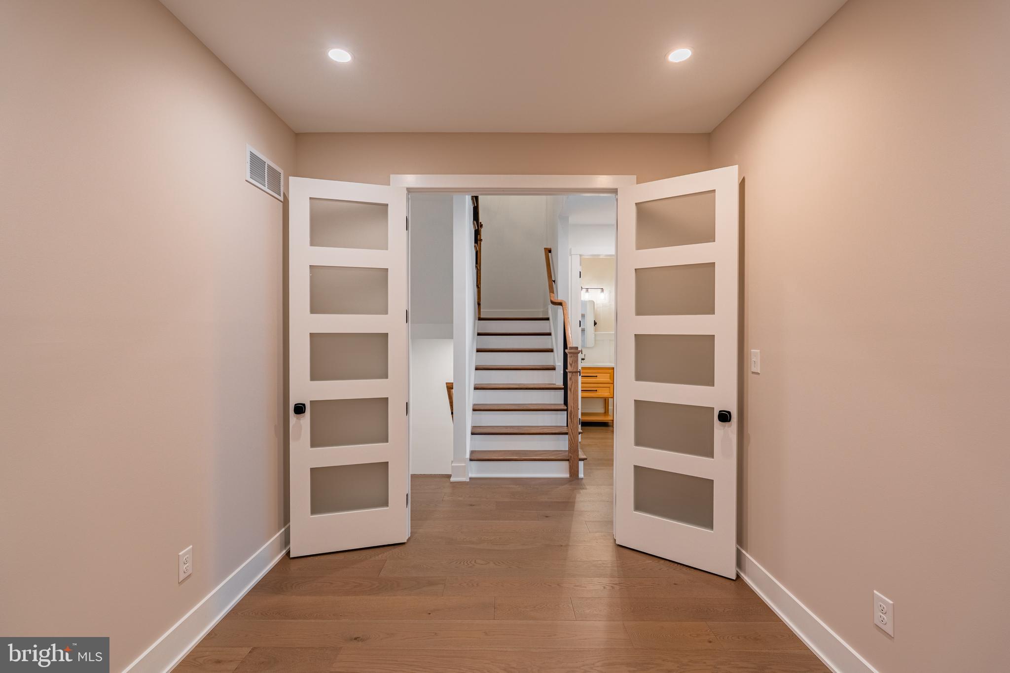 PRESERVE AT MAPLE GLEN - Residential