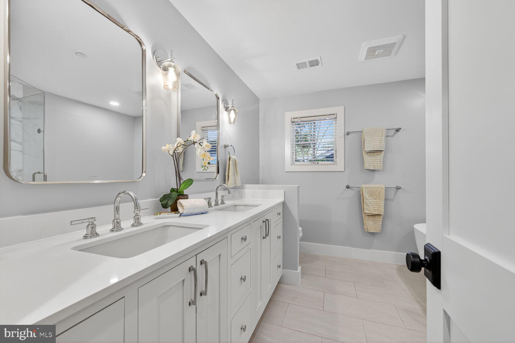 TAKOMA PARK - Residential