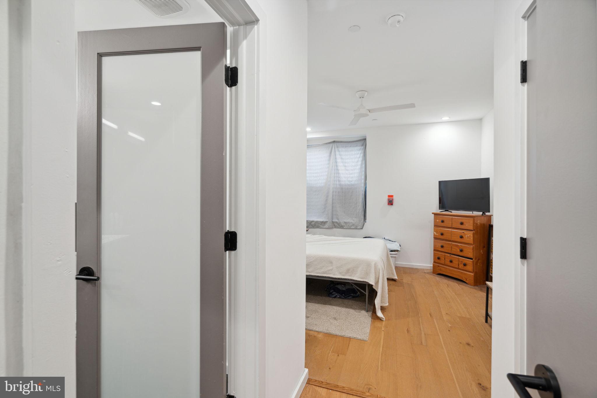 GRADUATE HOSPITAL - Residential Income