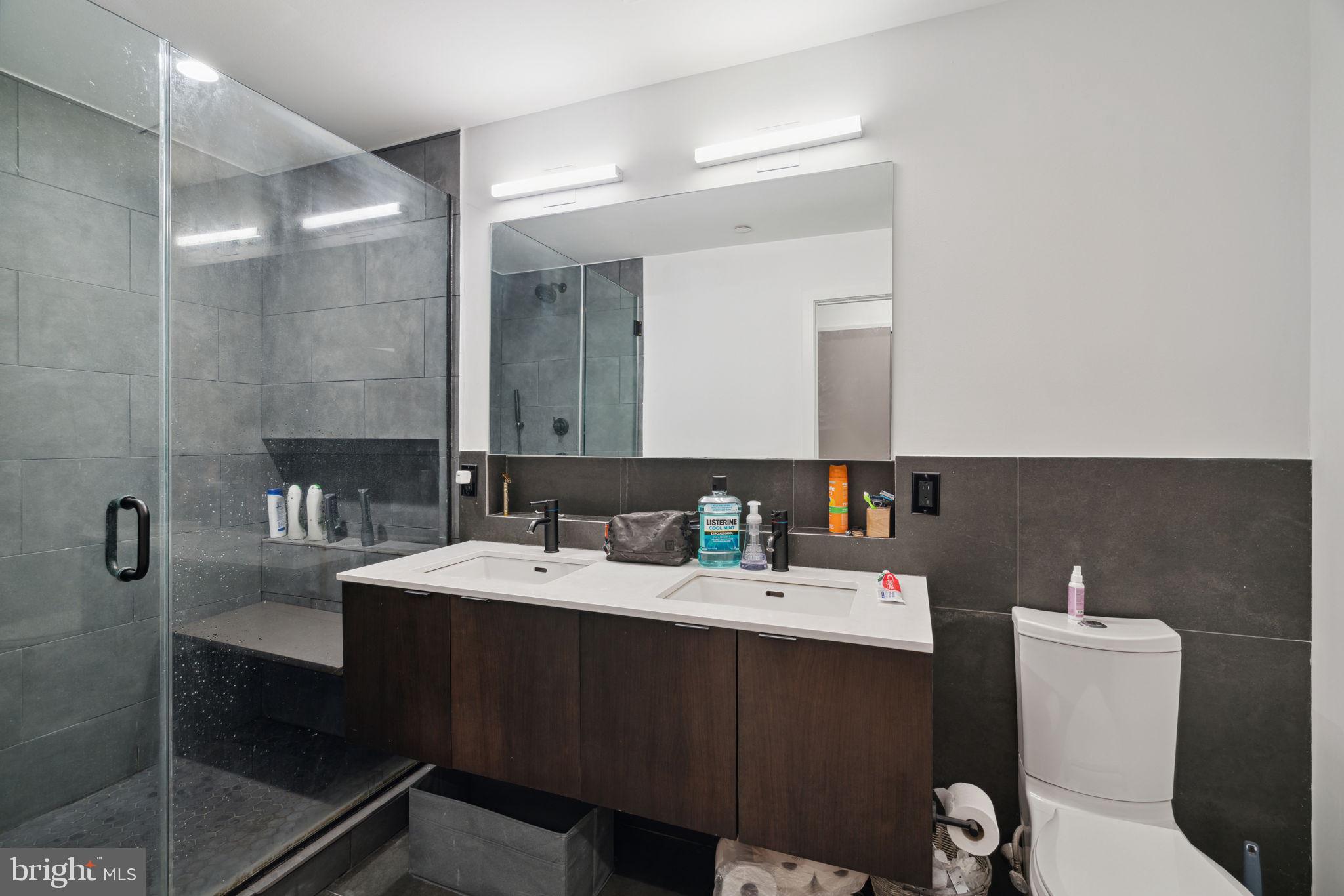 GRADUATE HOSPITAL - Residential Income