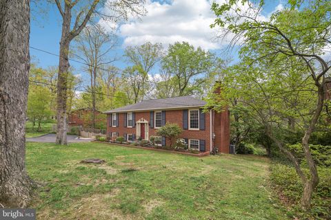 5817 DAWES AVENUE ALEXANDRIA VA 22311