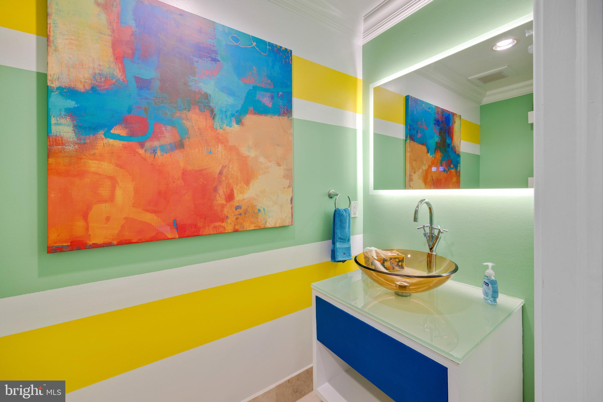 THE RITZ-CARLTON RESIDENCES - Residential