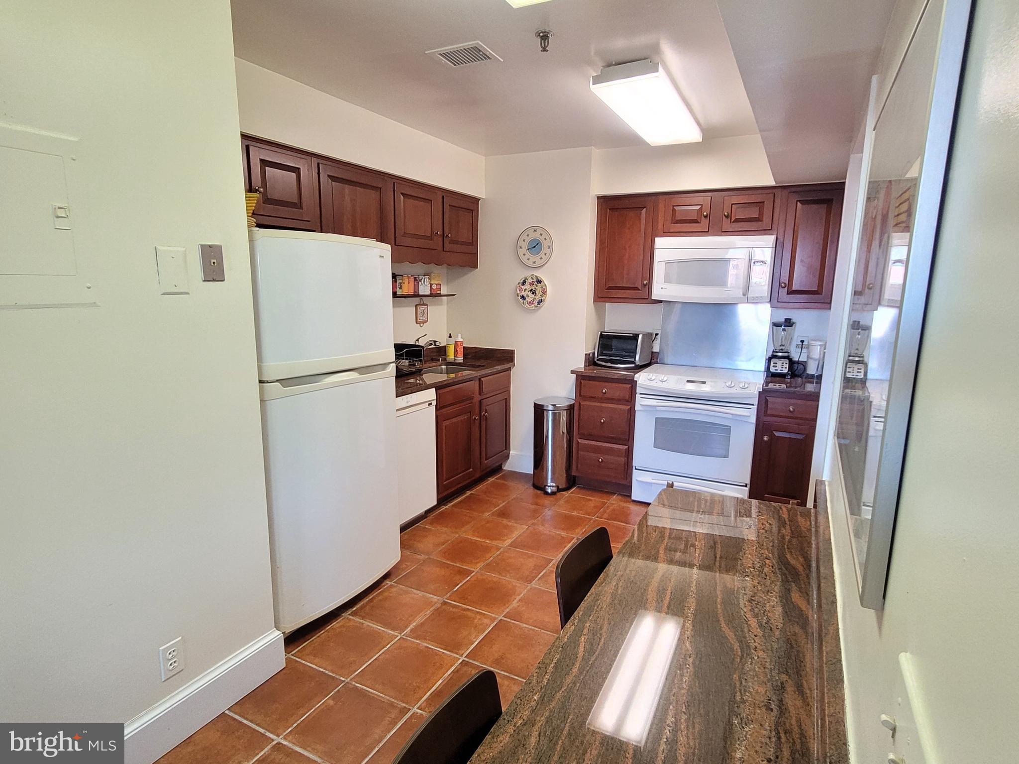 8101 CONN AVE - Residential Lease